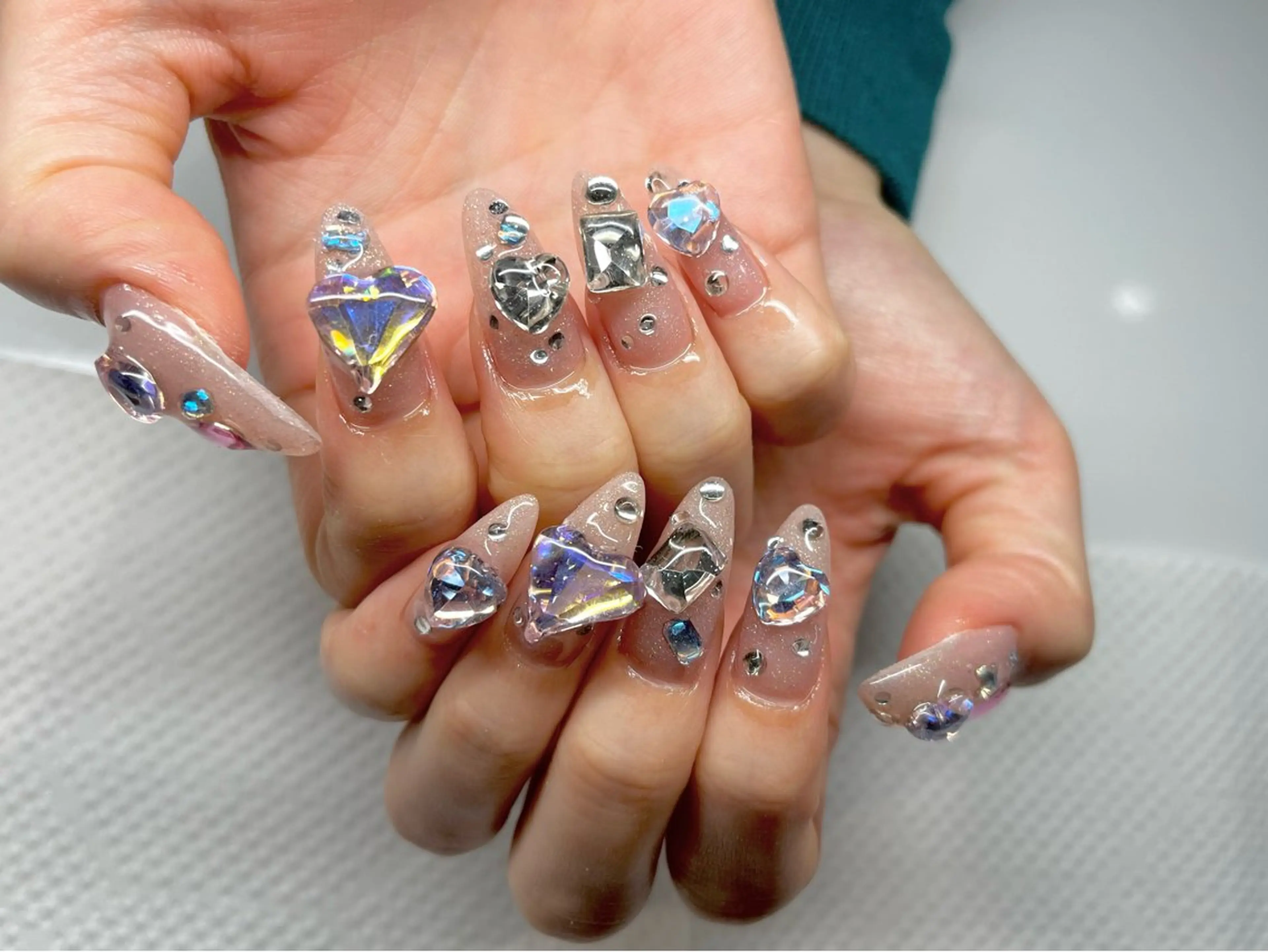 ネイル フレンチネイル ガラスフレンチ ロングネイル マグネットネイル ニュアンスネイル ハンドネイル XIMINANAIL SALON堀江店のネイルデザイン