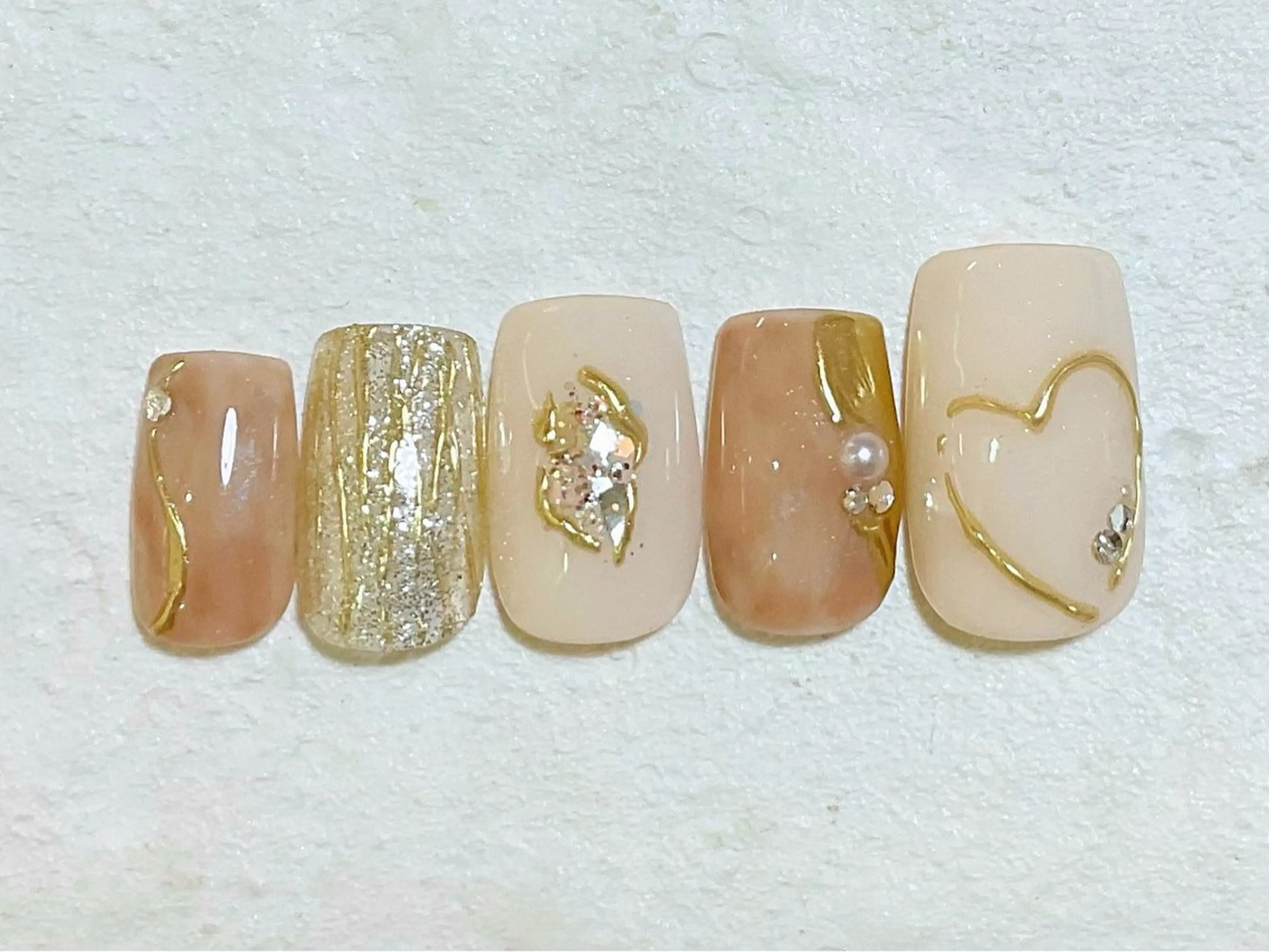 ネイル ハンドネイル ハンドケア ネイルビート 上野店のネイルデザイン