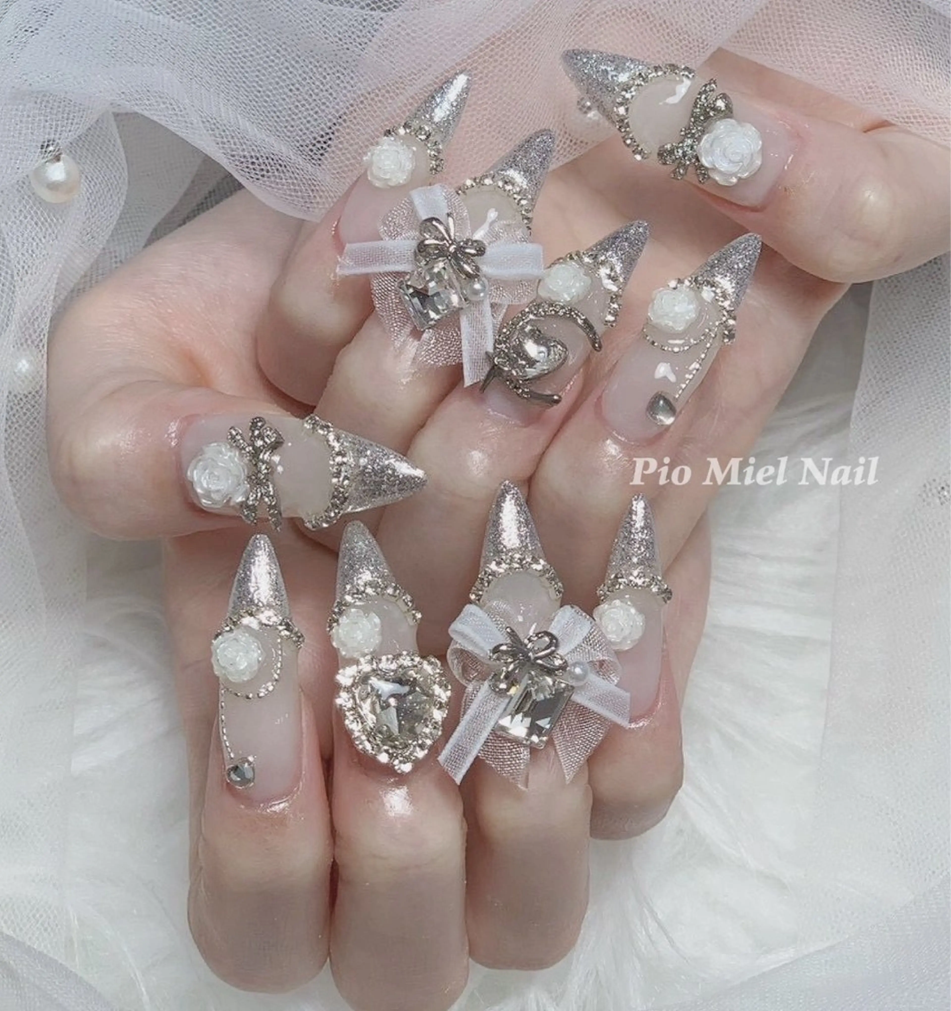 ネイル Pio Mielのネイルデザイン