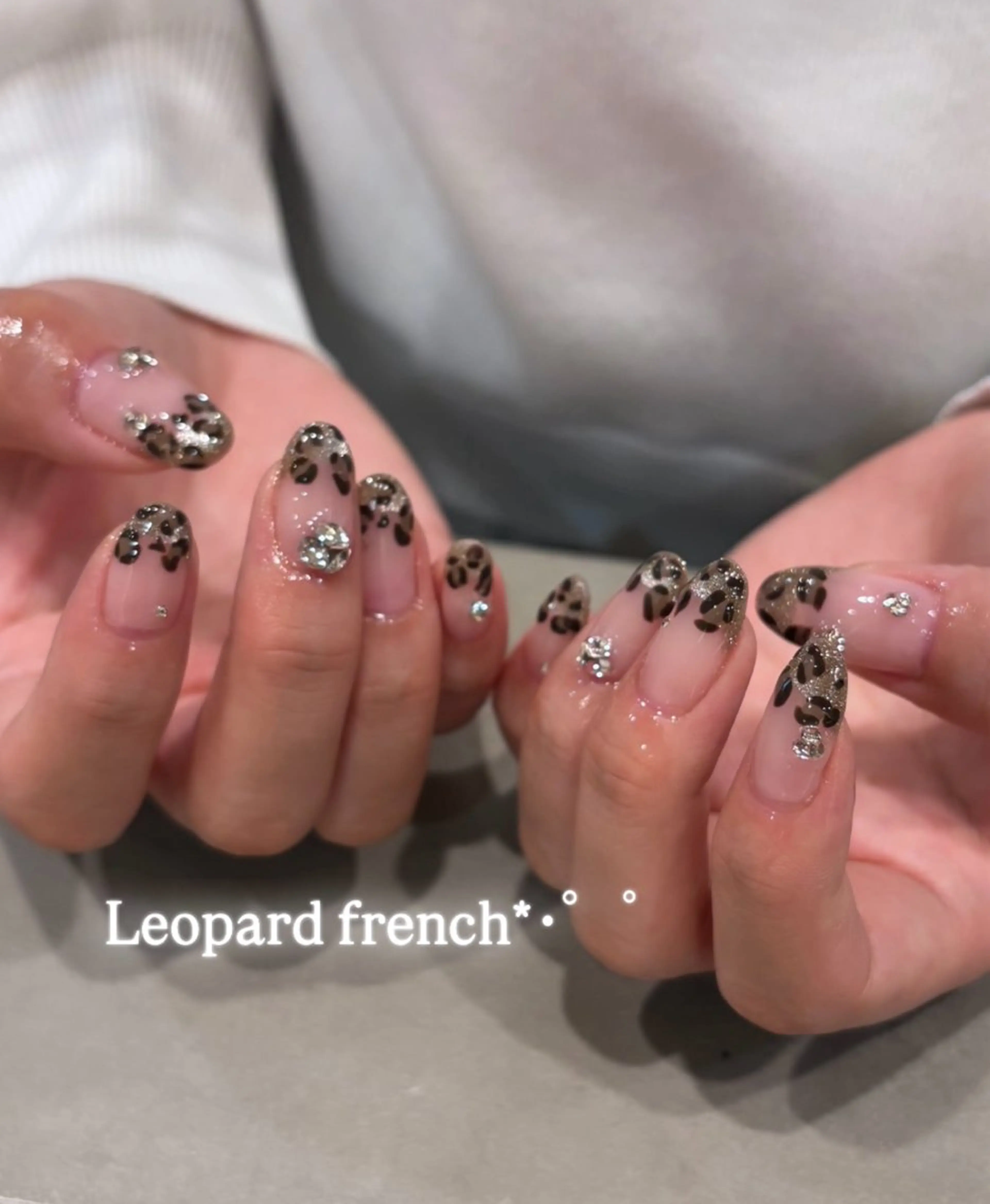 ネイル アニマル柄 フレンチネイル H.Inoue パラジェル認定サロンのネイルデザイン