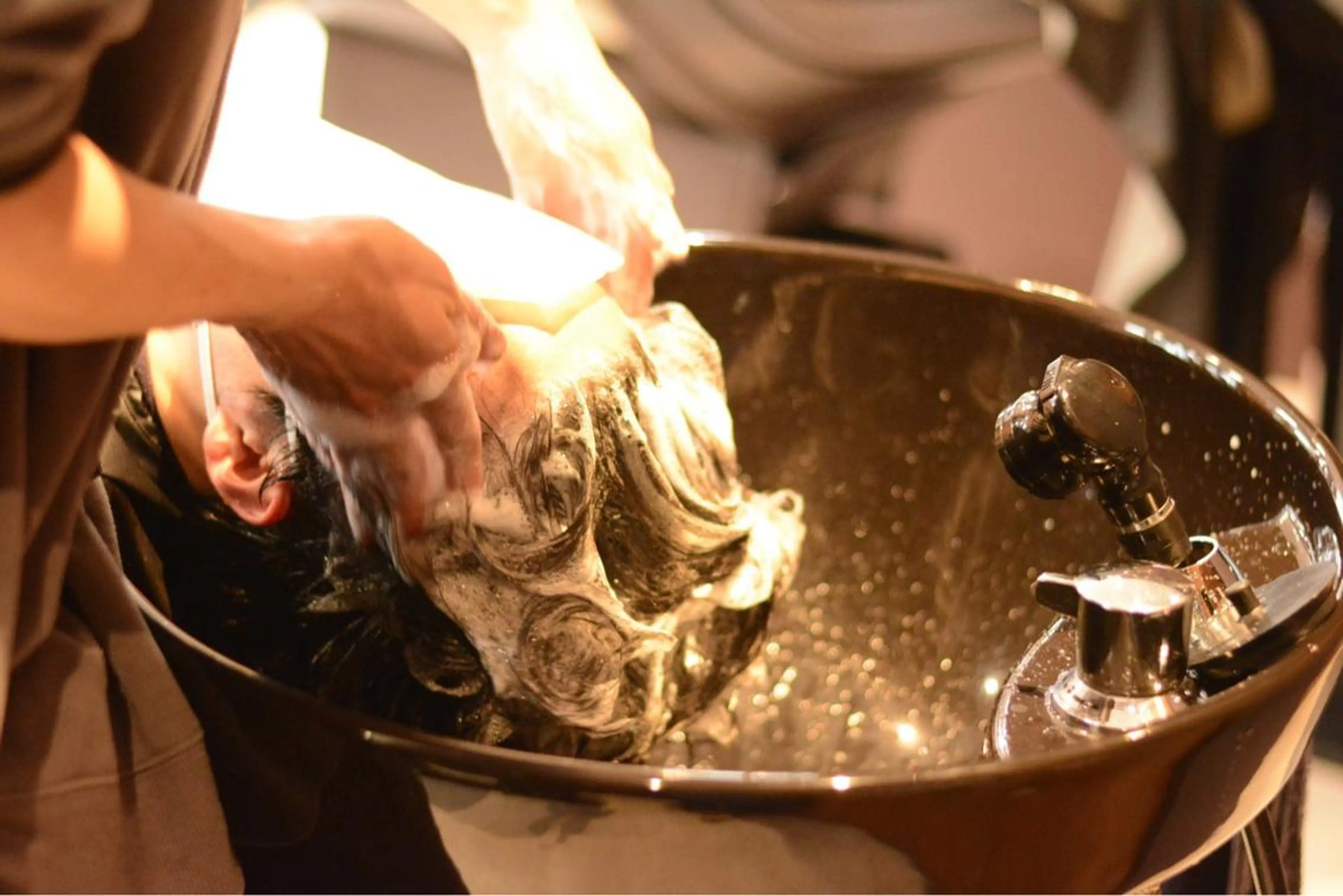 日頃の疲れをリフレッシュ🌱頭皮マッサージ❗️の写真