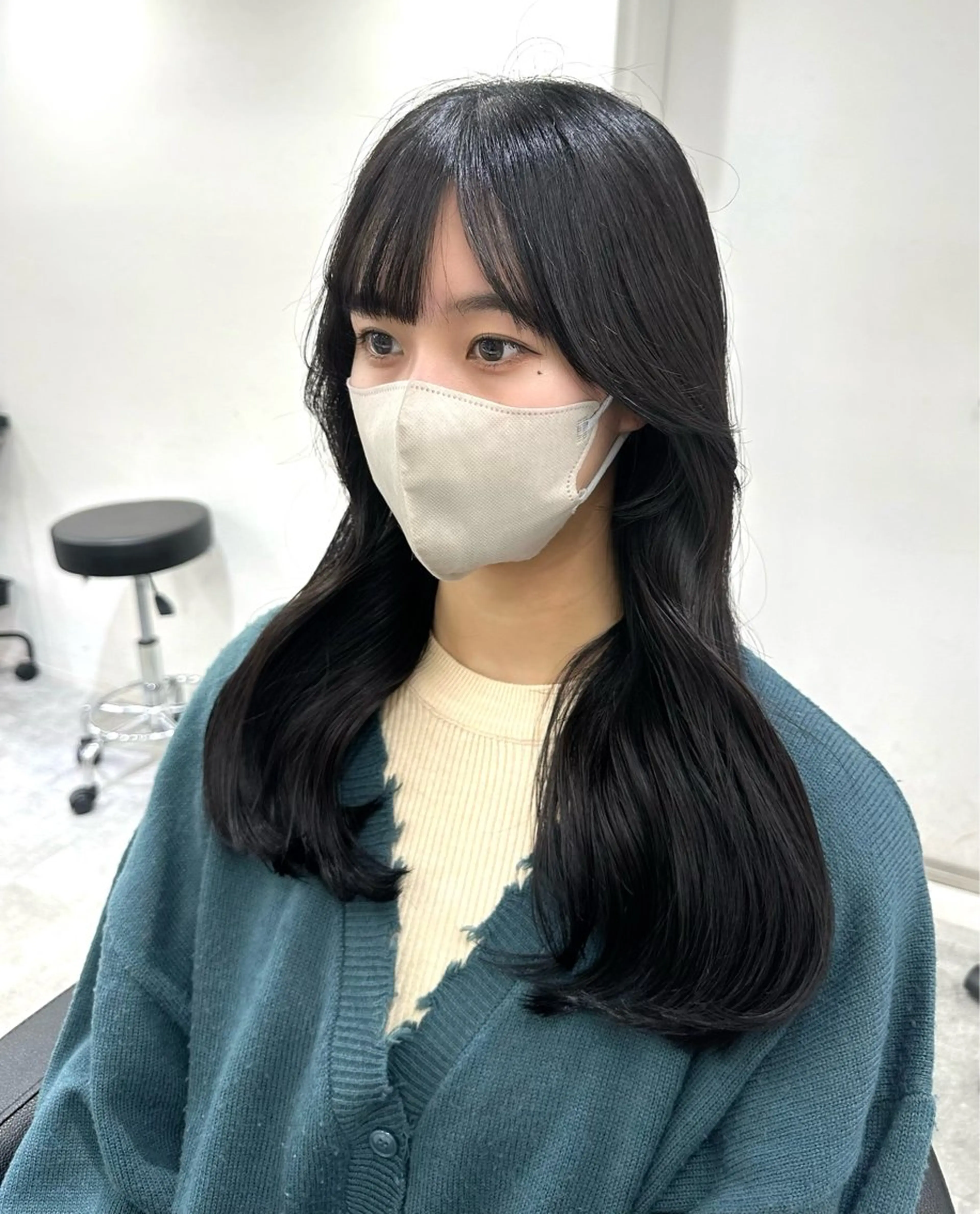 ロング カラー カット ヘアカラー トリートメント 艶髪レイヤー顔周り グレージュ添田晃基のヘアスタイル