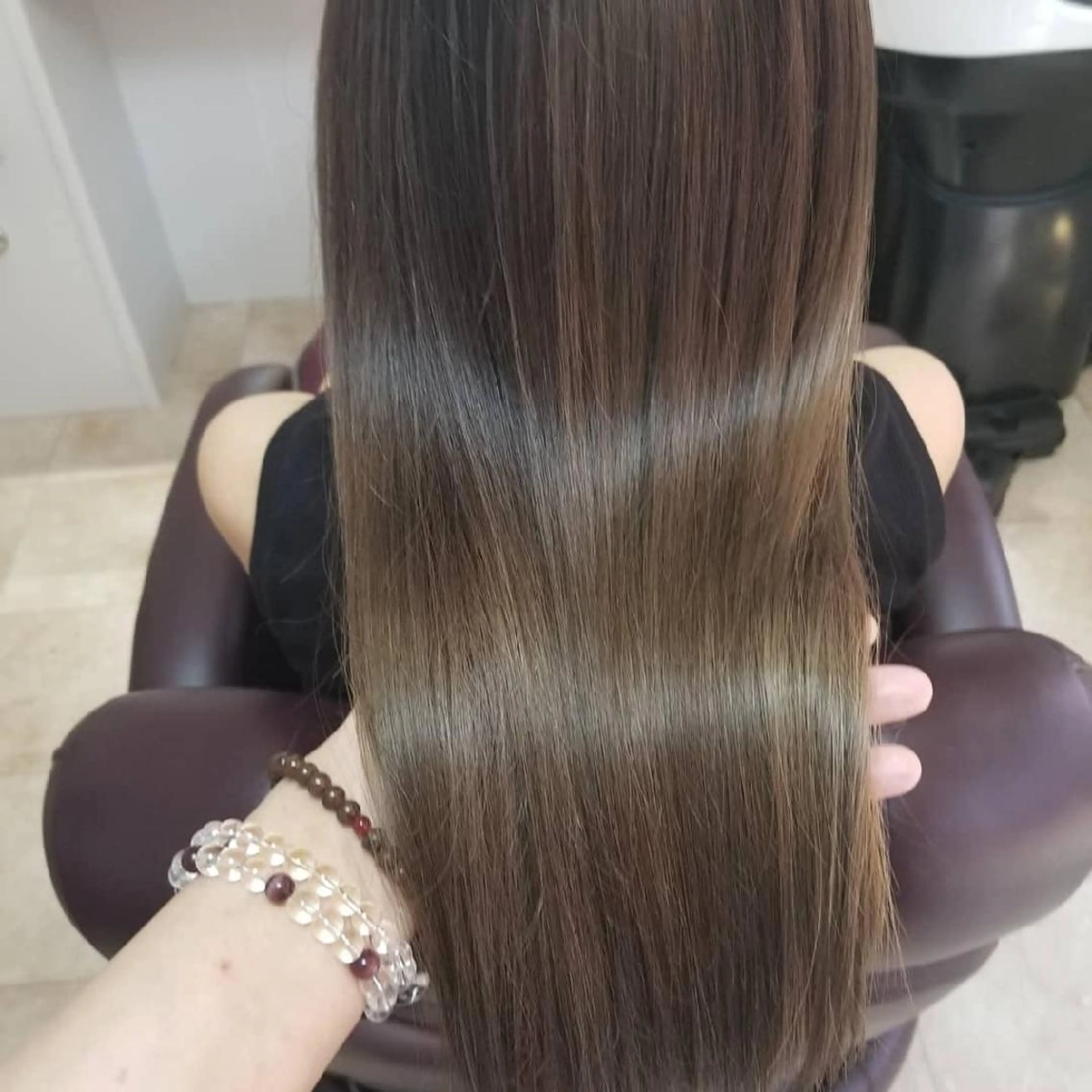 カラー グレージュ オリーブグレージュ オリーブグレー トリートメント Hair&Spa Fleur CHERE所属・HISANAGA YUKAのヘアスタイル