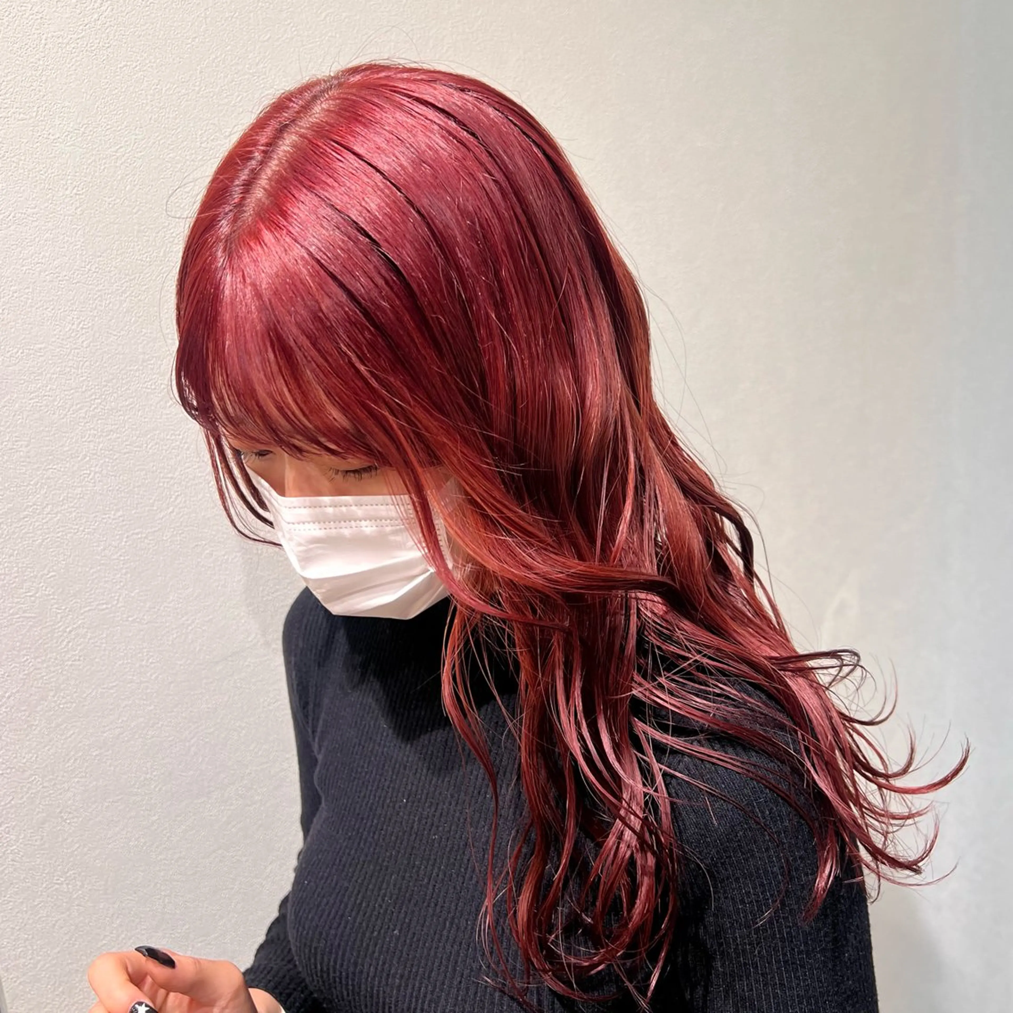 セミロング カラー ブリーチ ボルドーカラー ケアブリーチ カシス ダブルカラー 𝙎𝙚𝙞𝙧𝙖 ☆カット/パーマのヘアスタイル