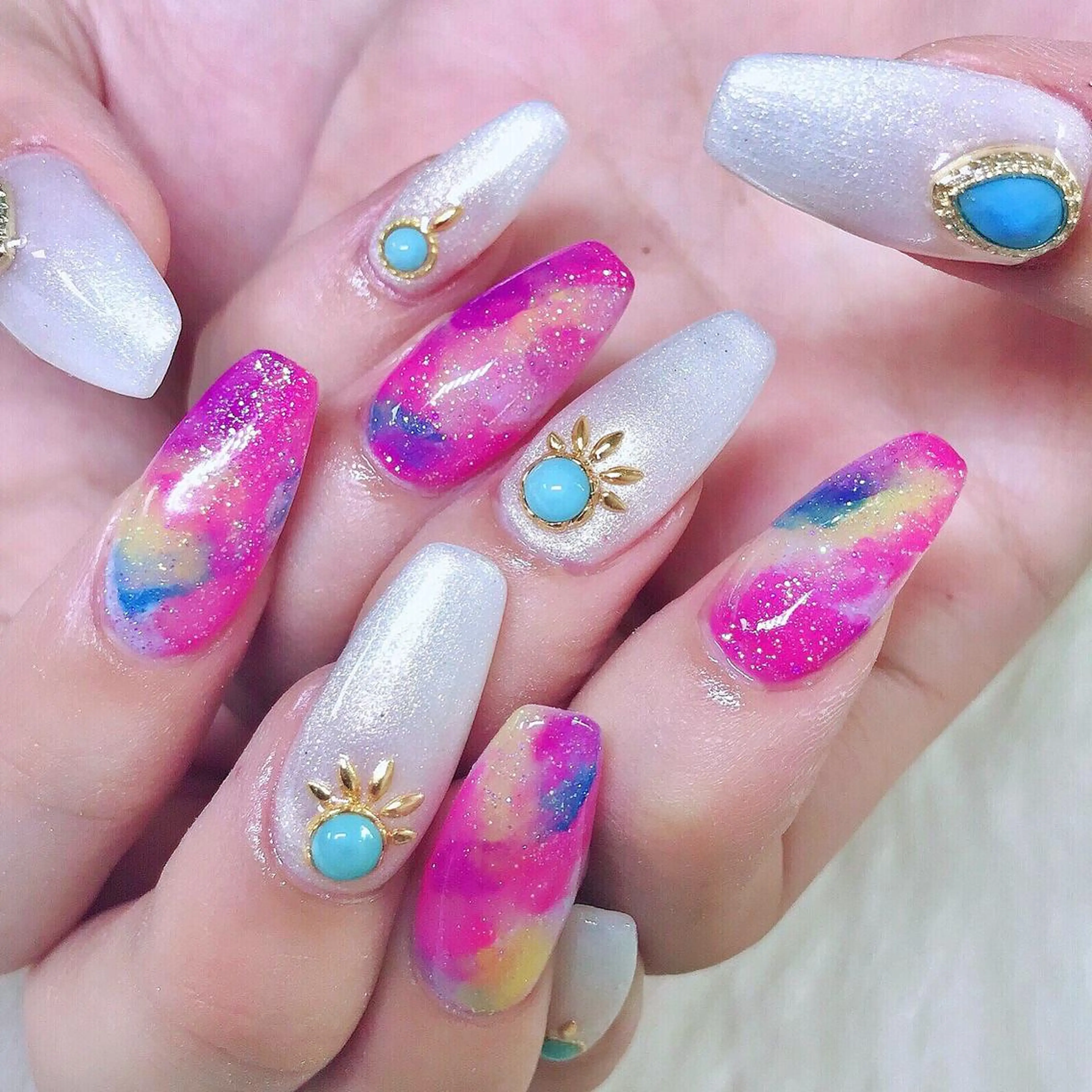 ネイル NOIROUGE所属・NOI ROUGEのネイルデザイン