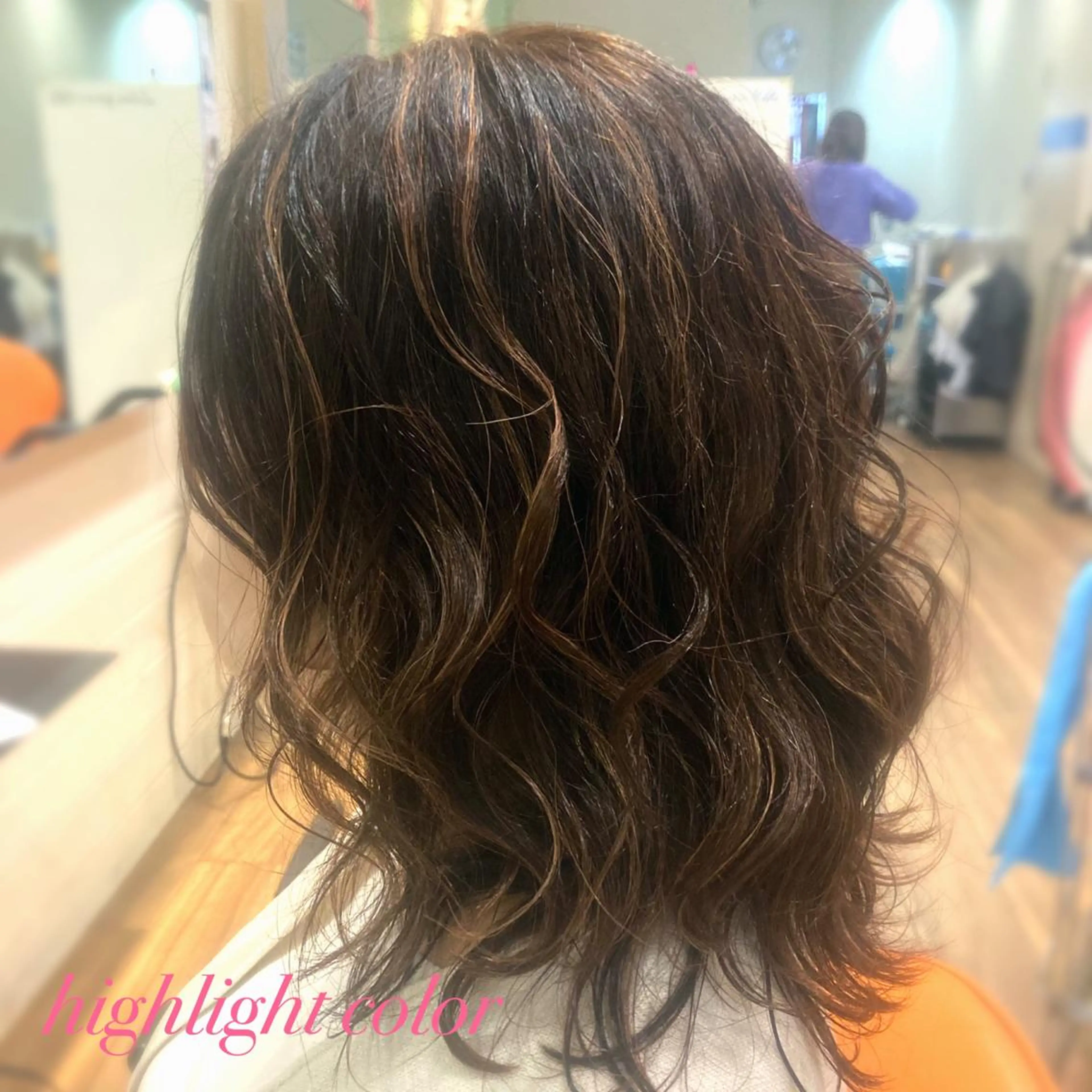 ミディアム カラー ヘアカラー トリートメント 森山 雄太のヘアスタイル