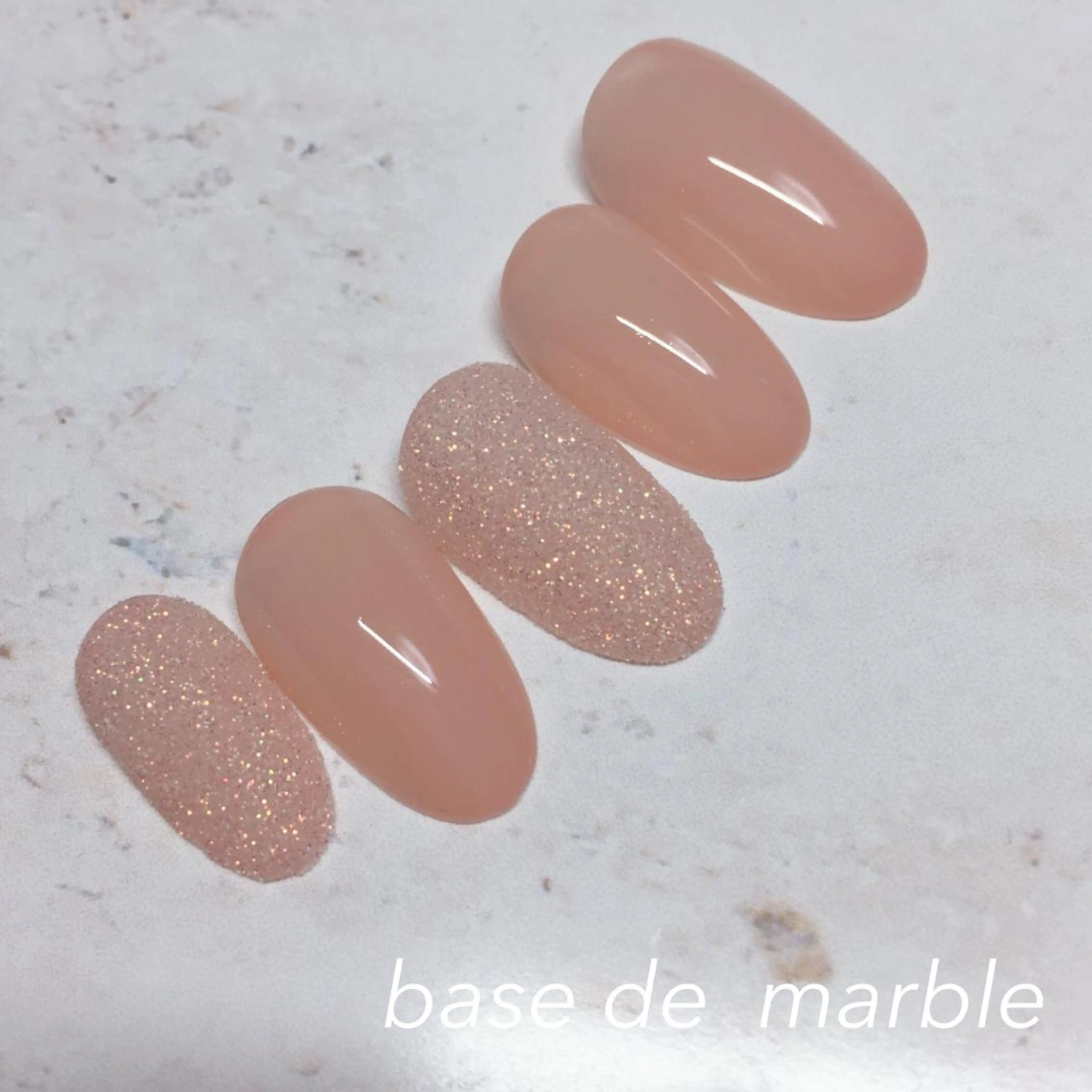 ネイル オモルフィ所属・カラーリスト marumoのヘアスタイル