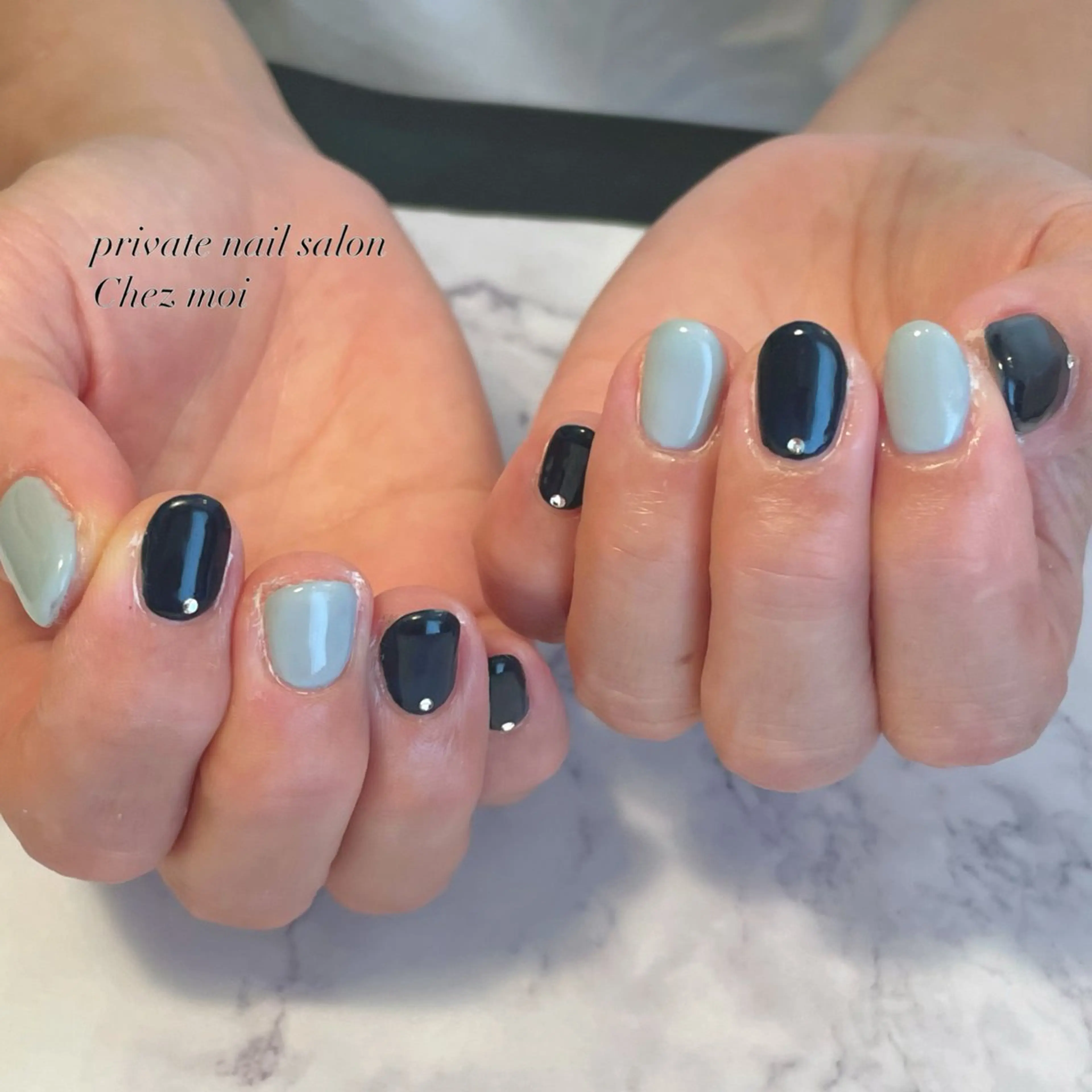 ネイル ワンカラーネイル KOMINE TOMOKOのネイルデザイン