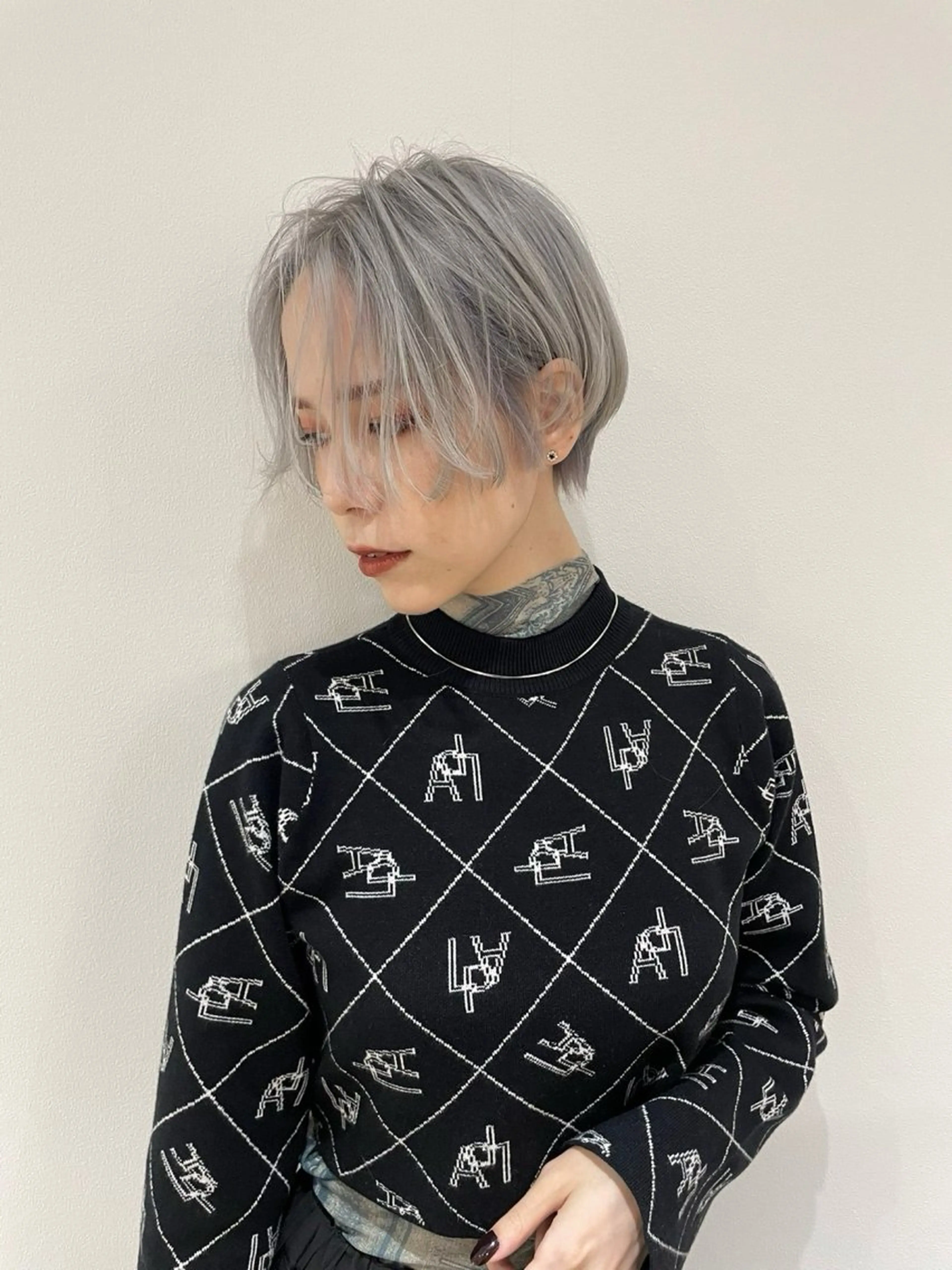 ショート ショートヘア rilas博多所属・博多JYUI/ウルフ ハイトーン/デザインのヘアスタイル