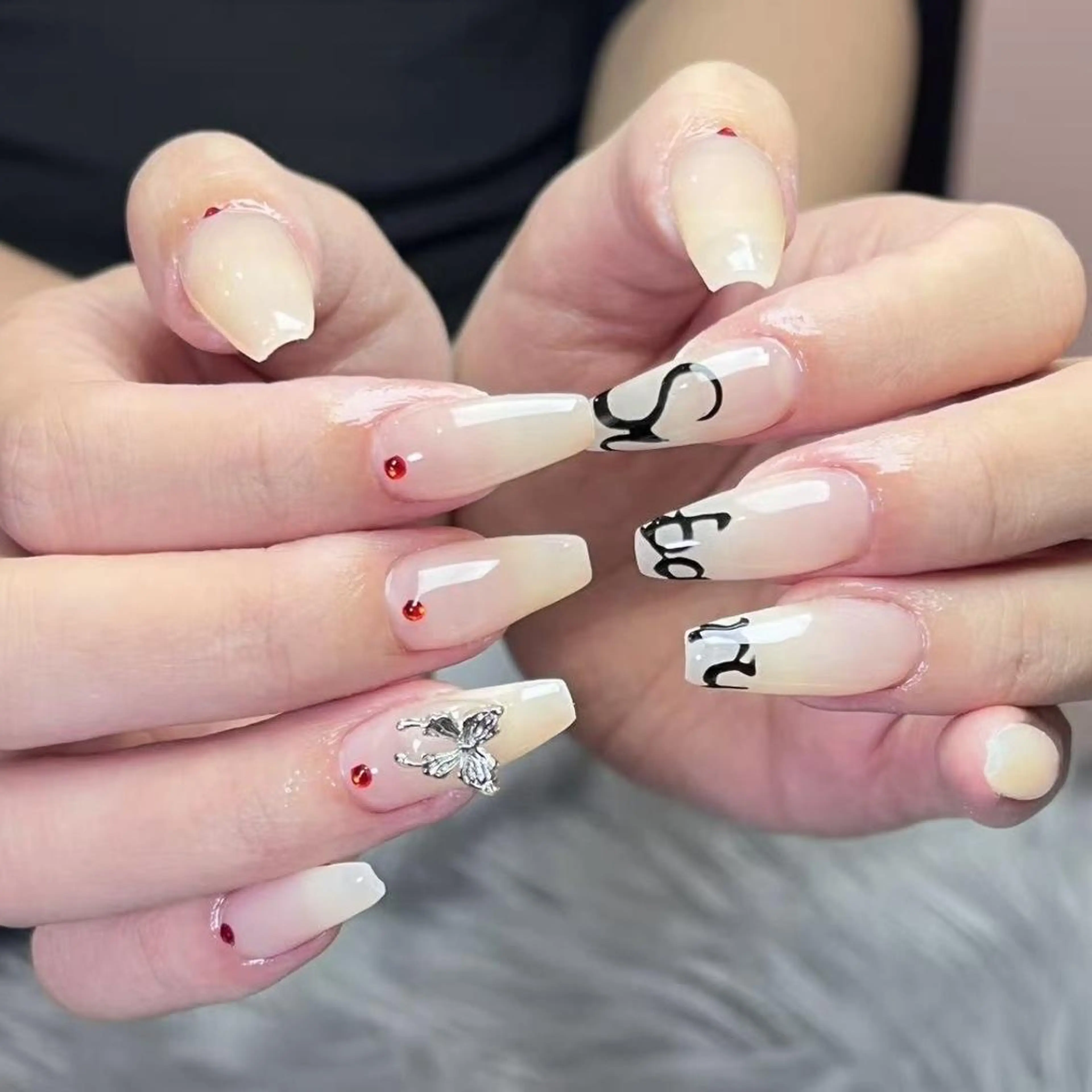 【 アートA】自爪シンプルやり放題✨(ガーリー/ワンホンの写真