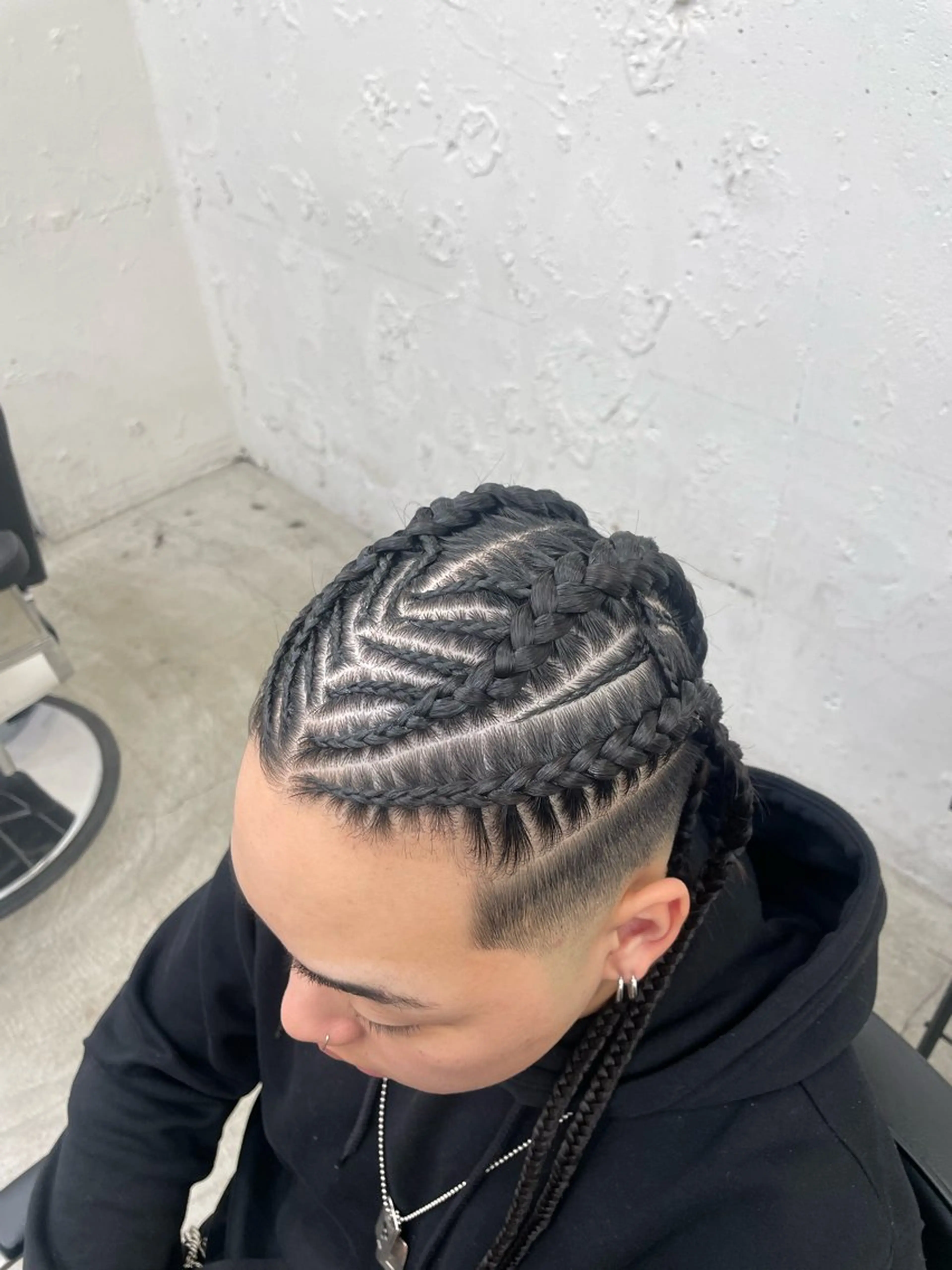 ヘアアレンジ メンズ コーンロウ／ブレイズ SYUのヘアスタイル
