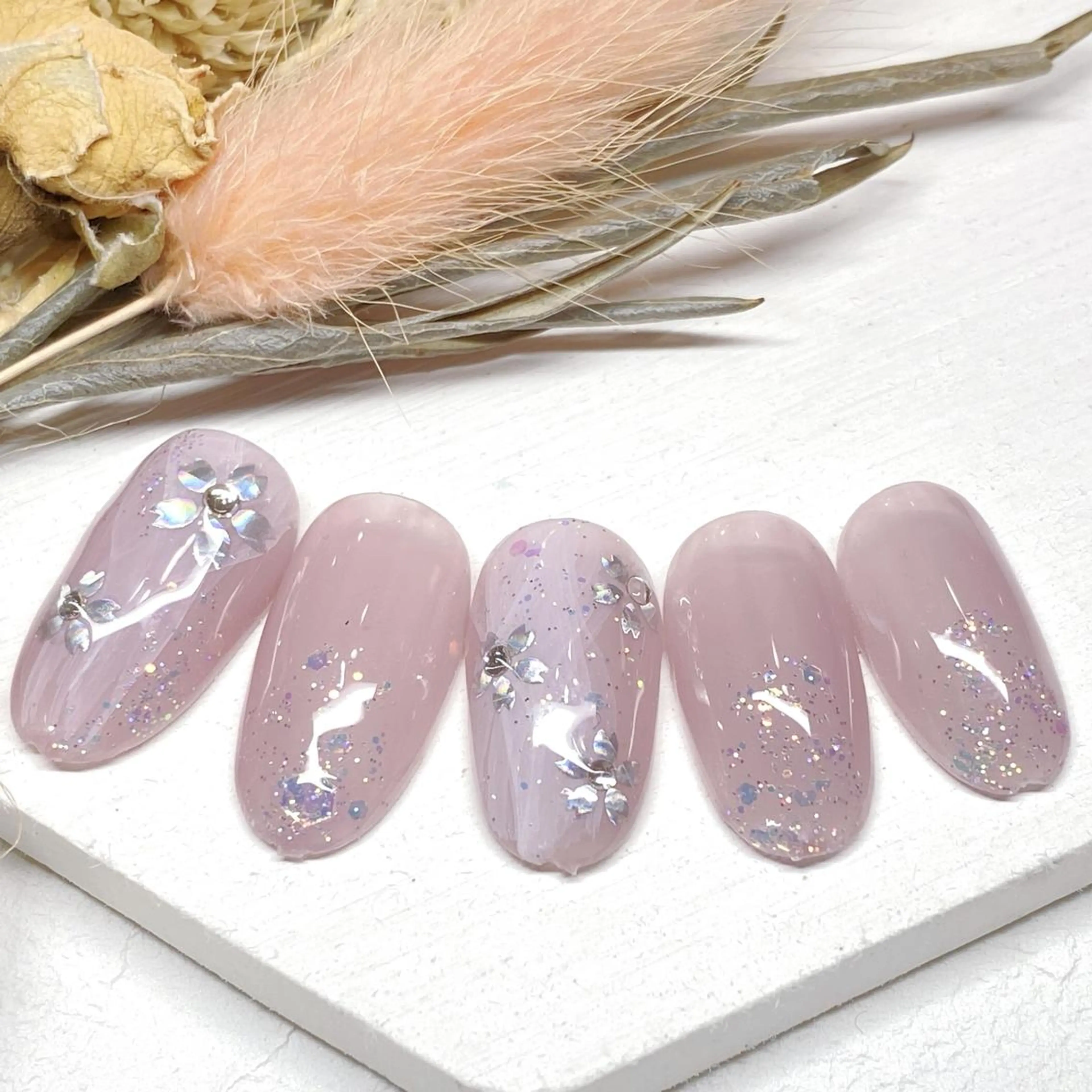 ネイル ハンドネイル ネイリストYuri シェルウェリナ船橋のネイルデザイン