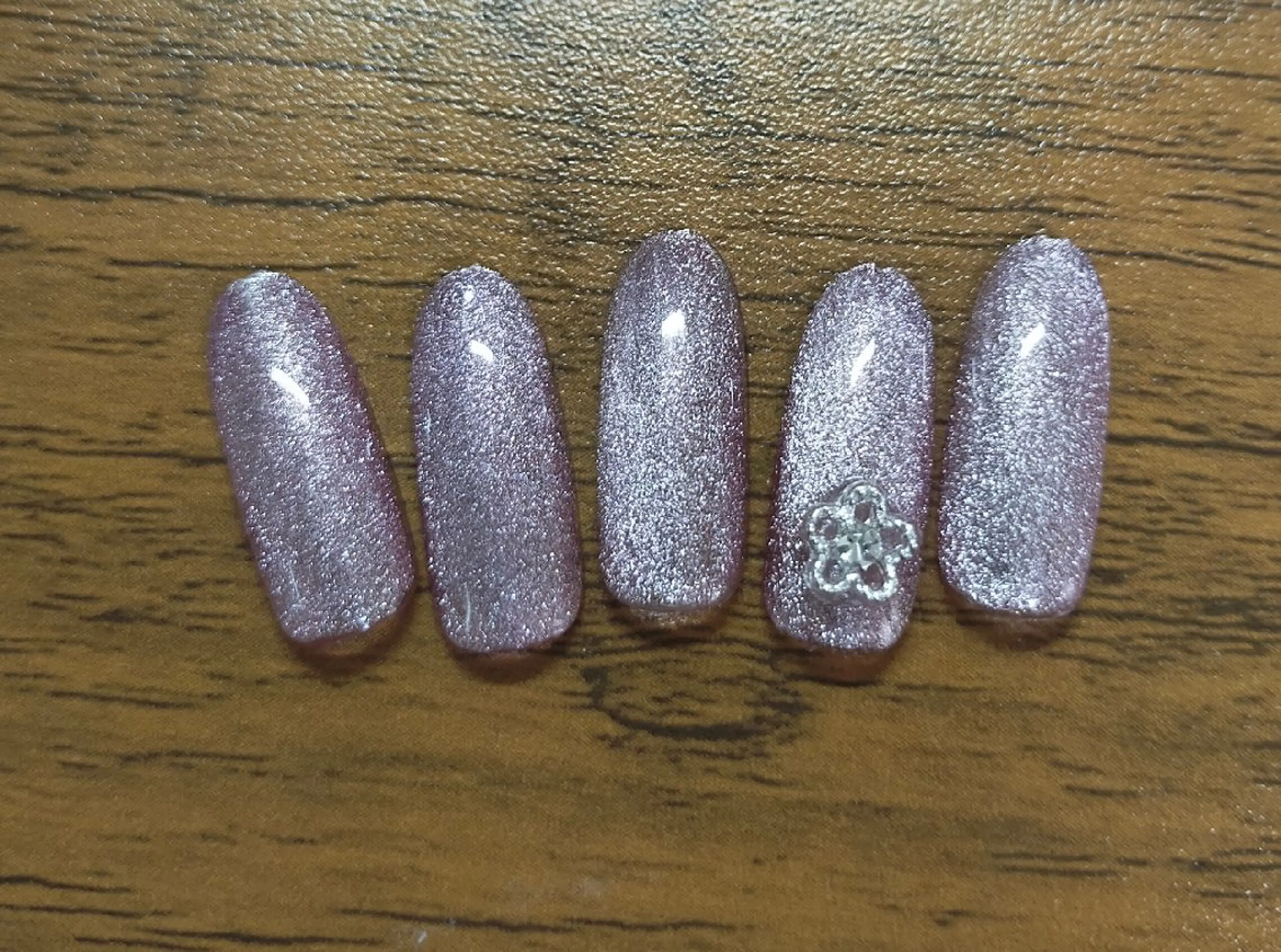 ネイル マグネットネイル maruyasu. yのネイルデザイン