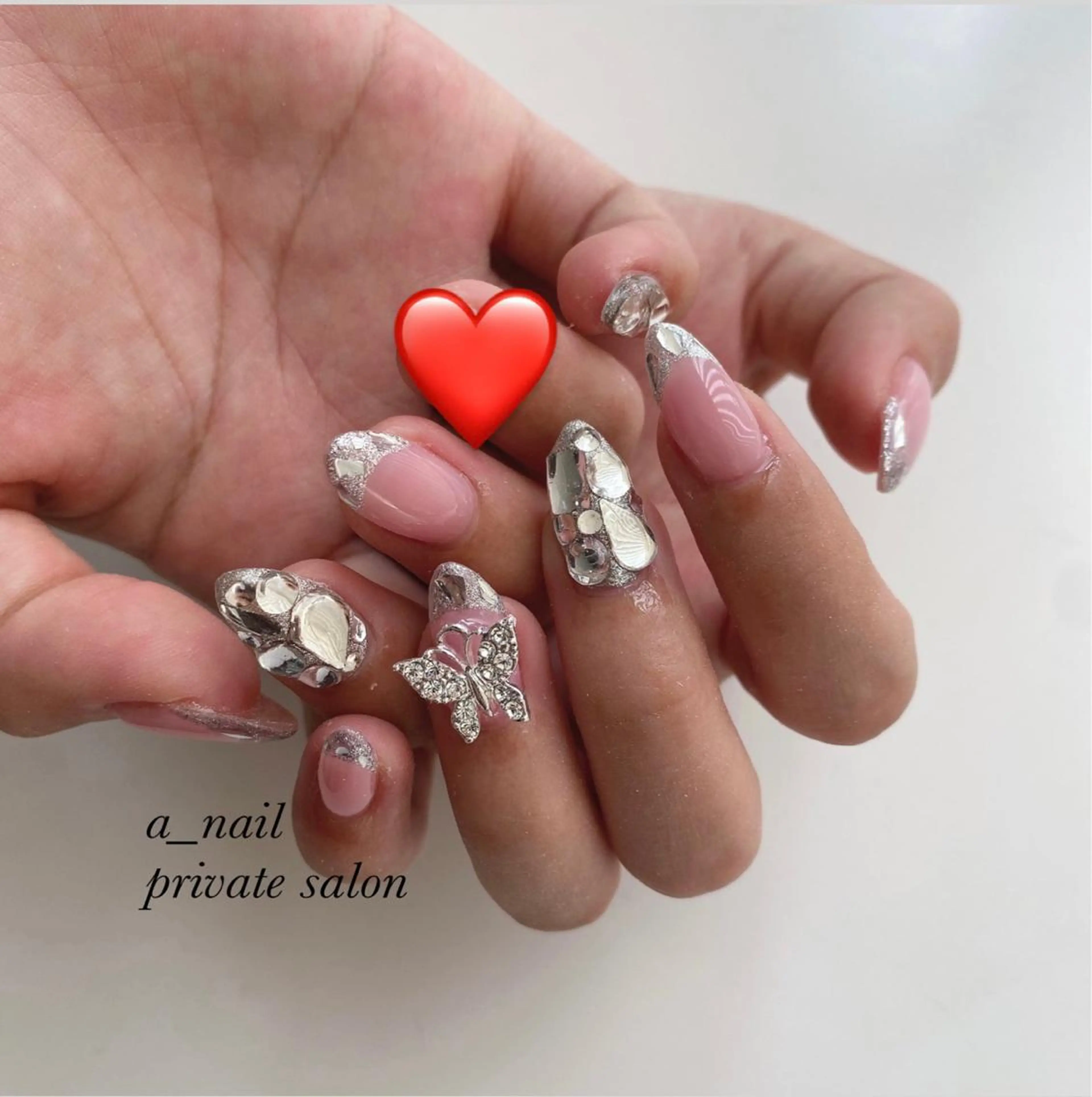 ネイル アニマル柄 フレンチネイル ジェルネイル 氷ネイル・うるうるネイル レース 菅 恵奈のネイルデザイン