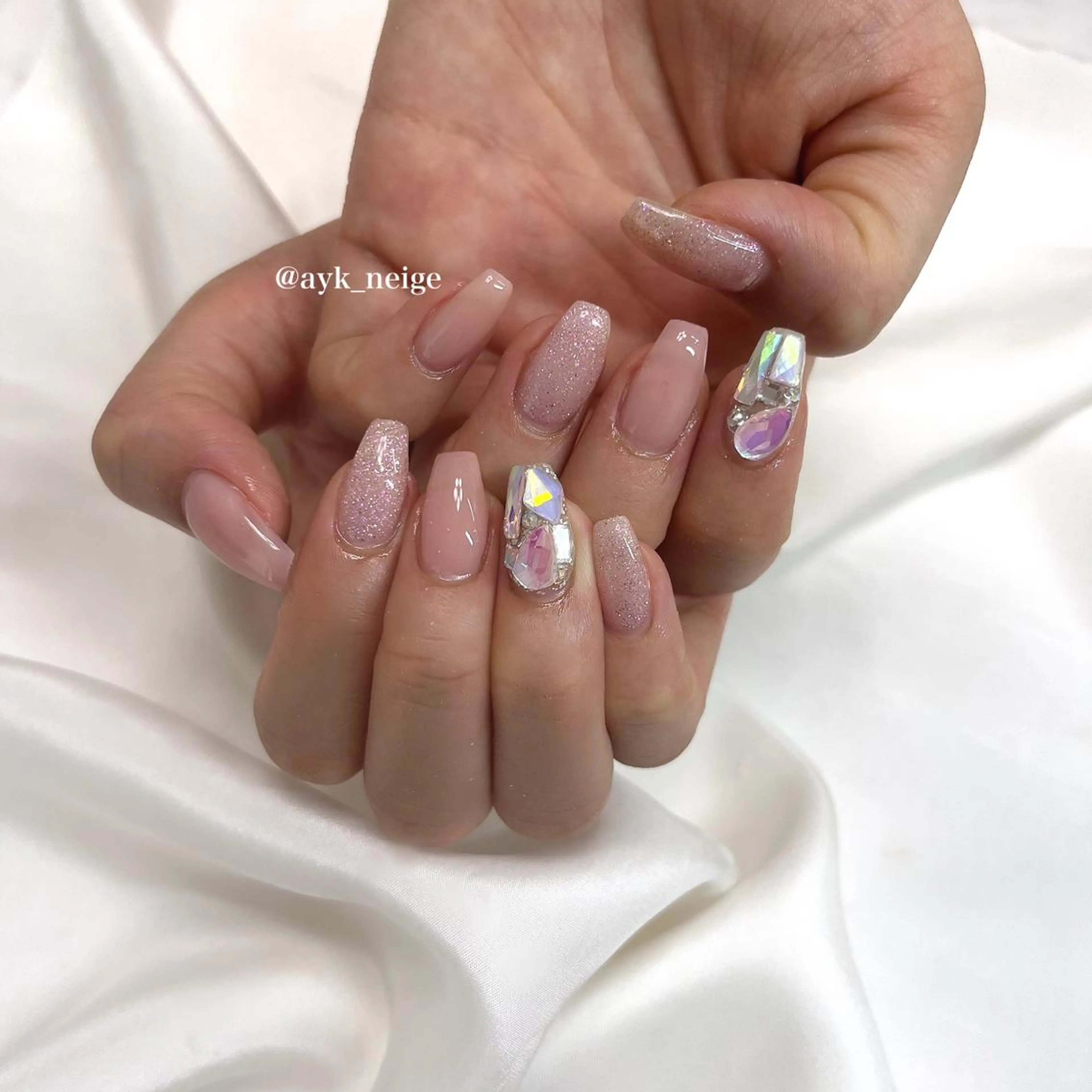 ネイル チークネイル フットネイル フレンチネイル ガラスフレンチ グラデーション n'eige nail所属・大谷 綾香のネイルデザイン