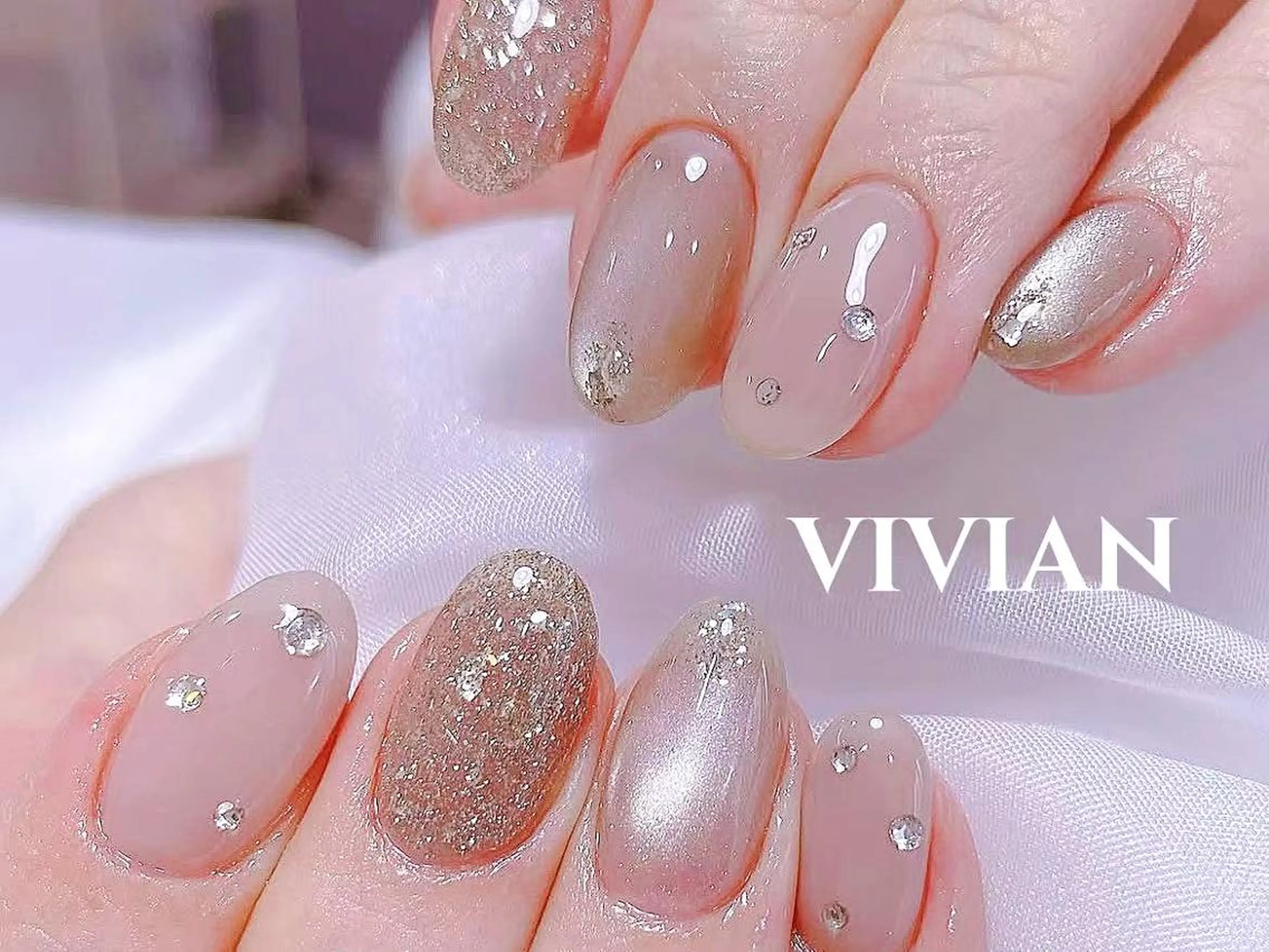 ネイル VIVIAN リサのネイルデザイン