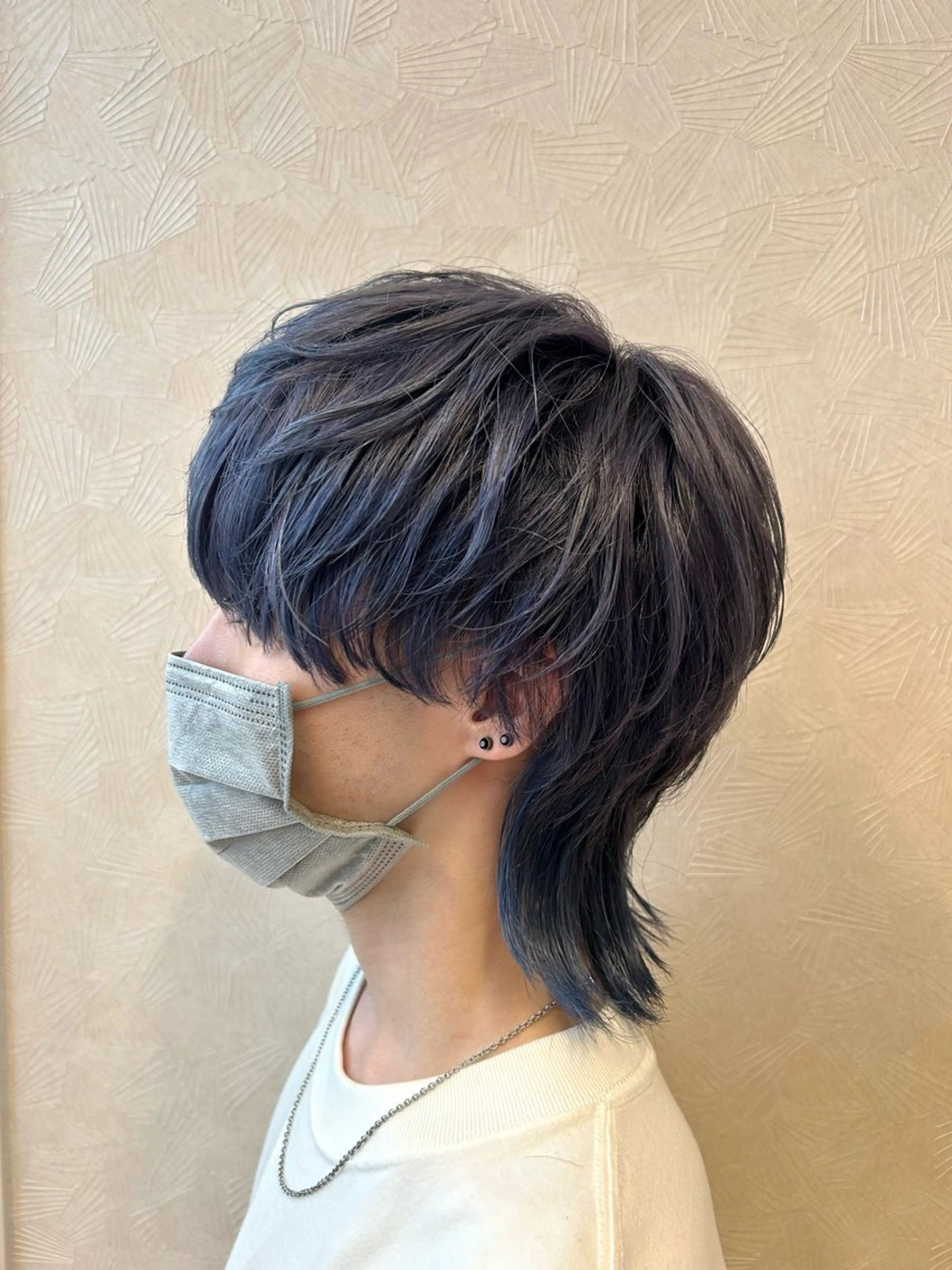 カラー ブルーカラー 安田 妃良のヘアスタイル