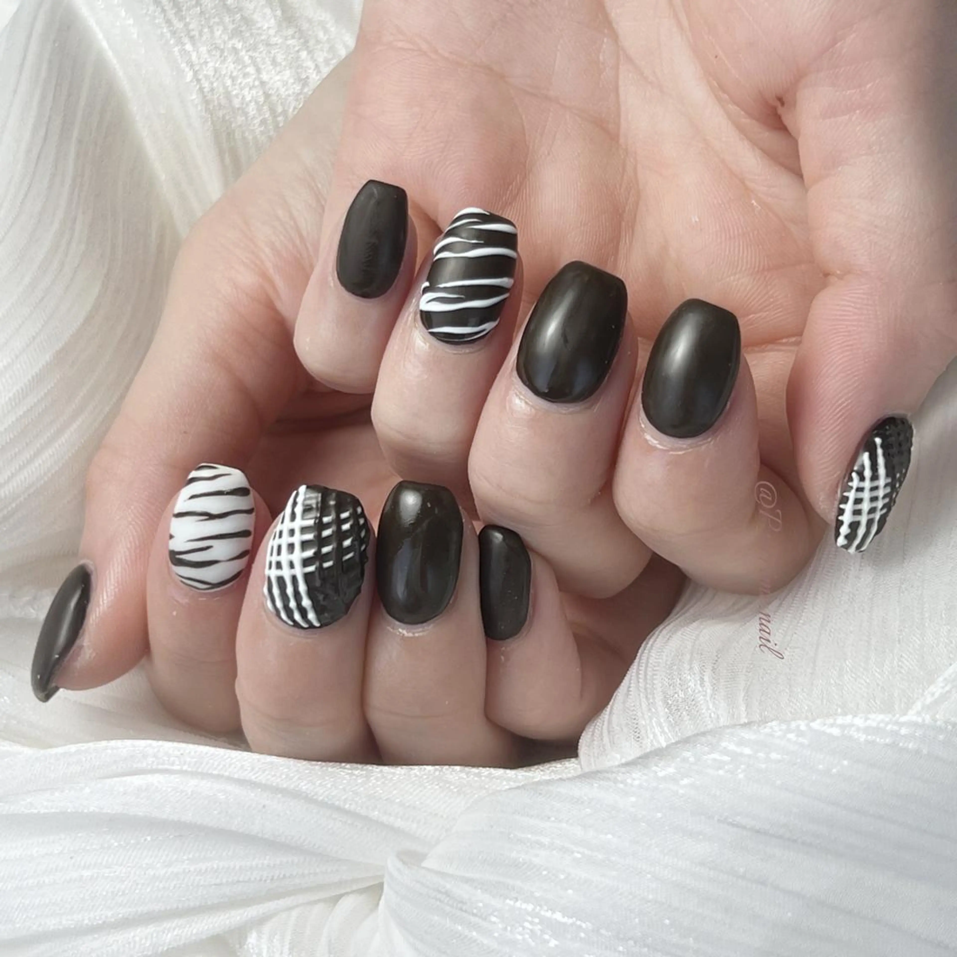 ネイル ハンドネイル 鹿取 春子Teamのネイルデザイン