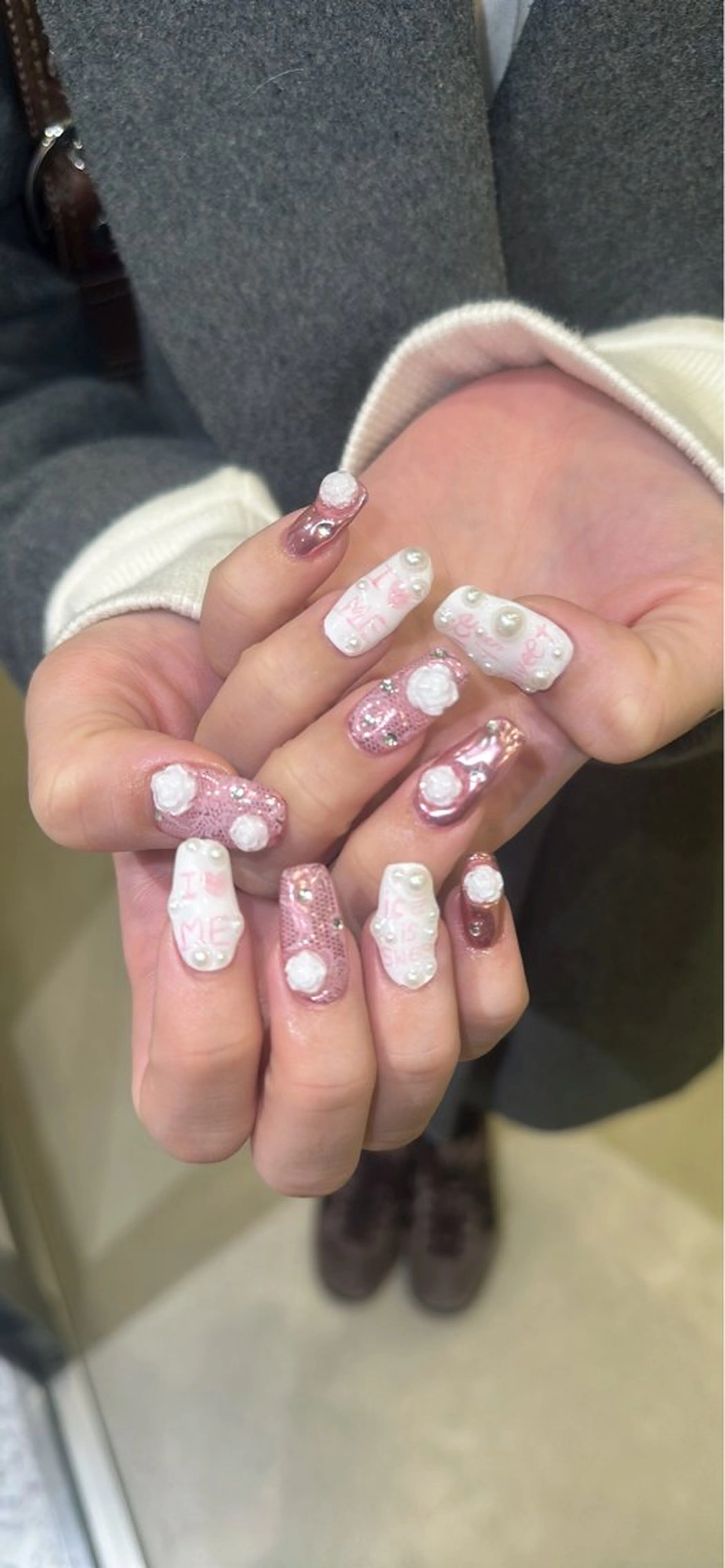 ネイル ハンドネイル 👽個性派ネイル🎀 komachiのヘアスタイル