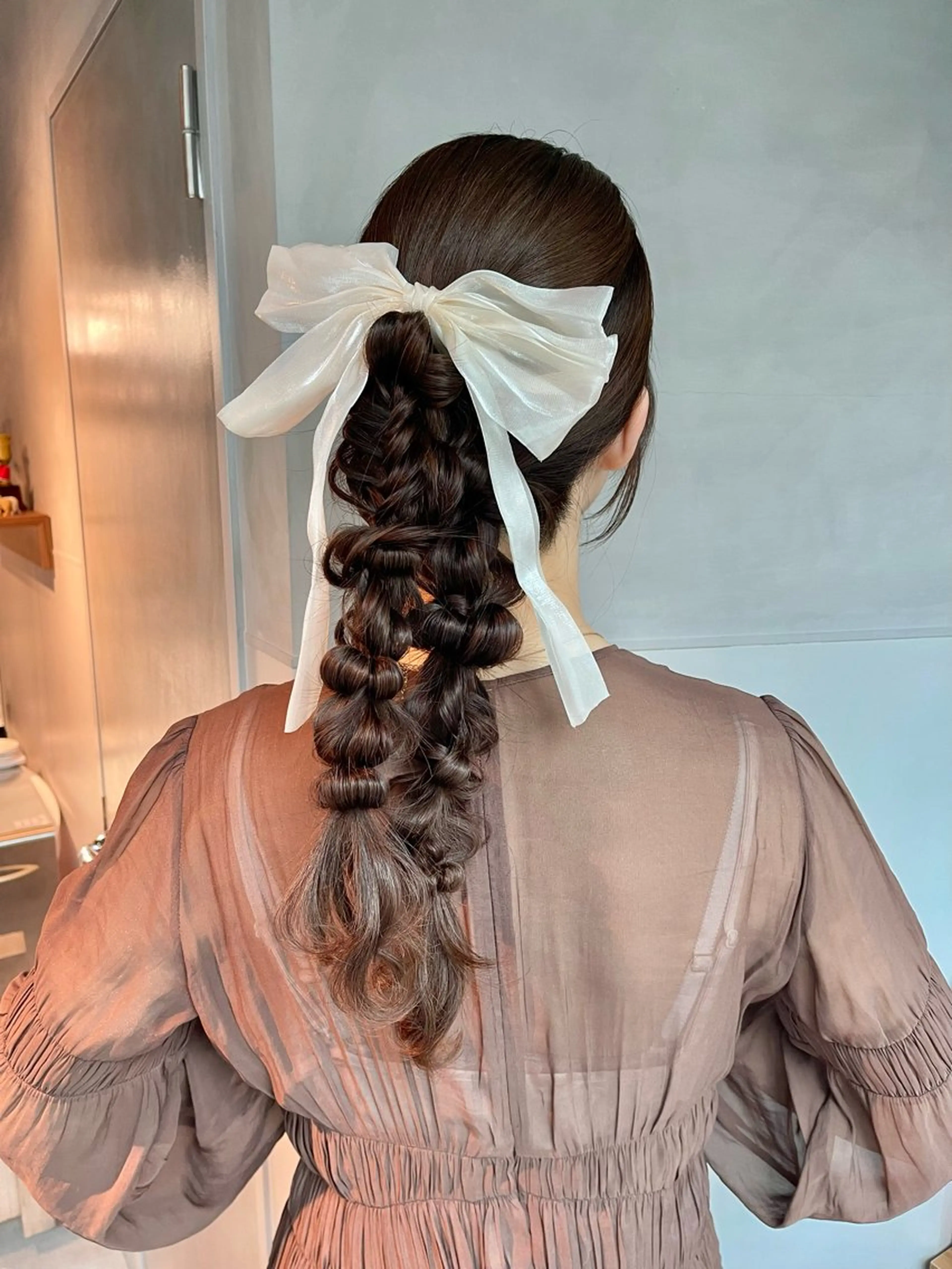 ヘアアレンジ ポニーテール 結婚式・ブライダル 卒業式のヘアスタイル ヘアセット charm《銀座》 ヘアセット/縮毛矯正のヘアスタイル