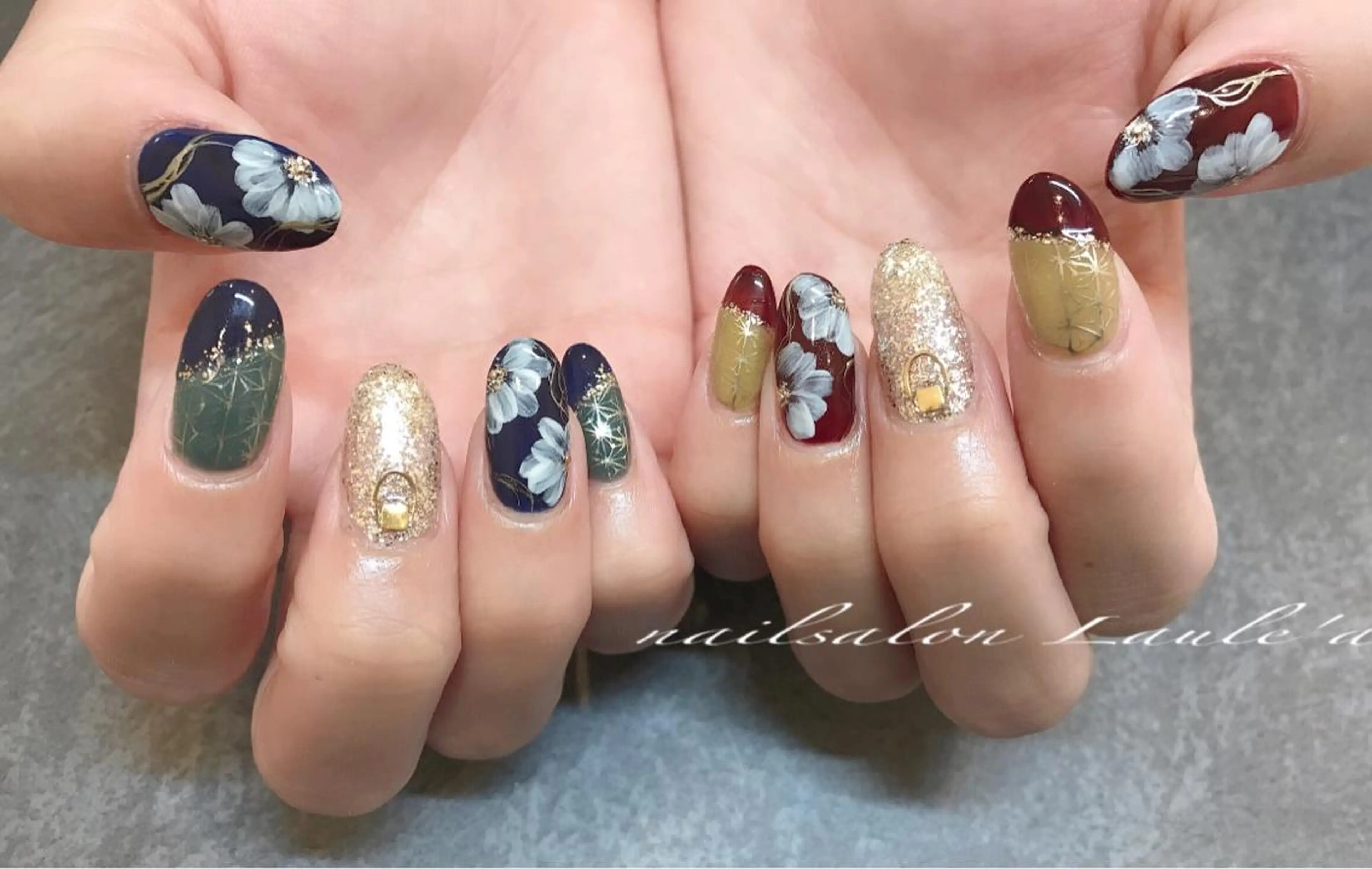 ネイル nailsalon Laule'aのネイルデザイン