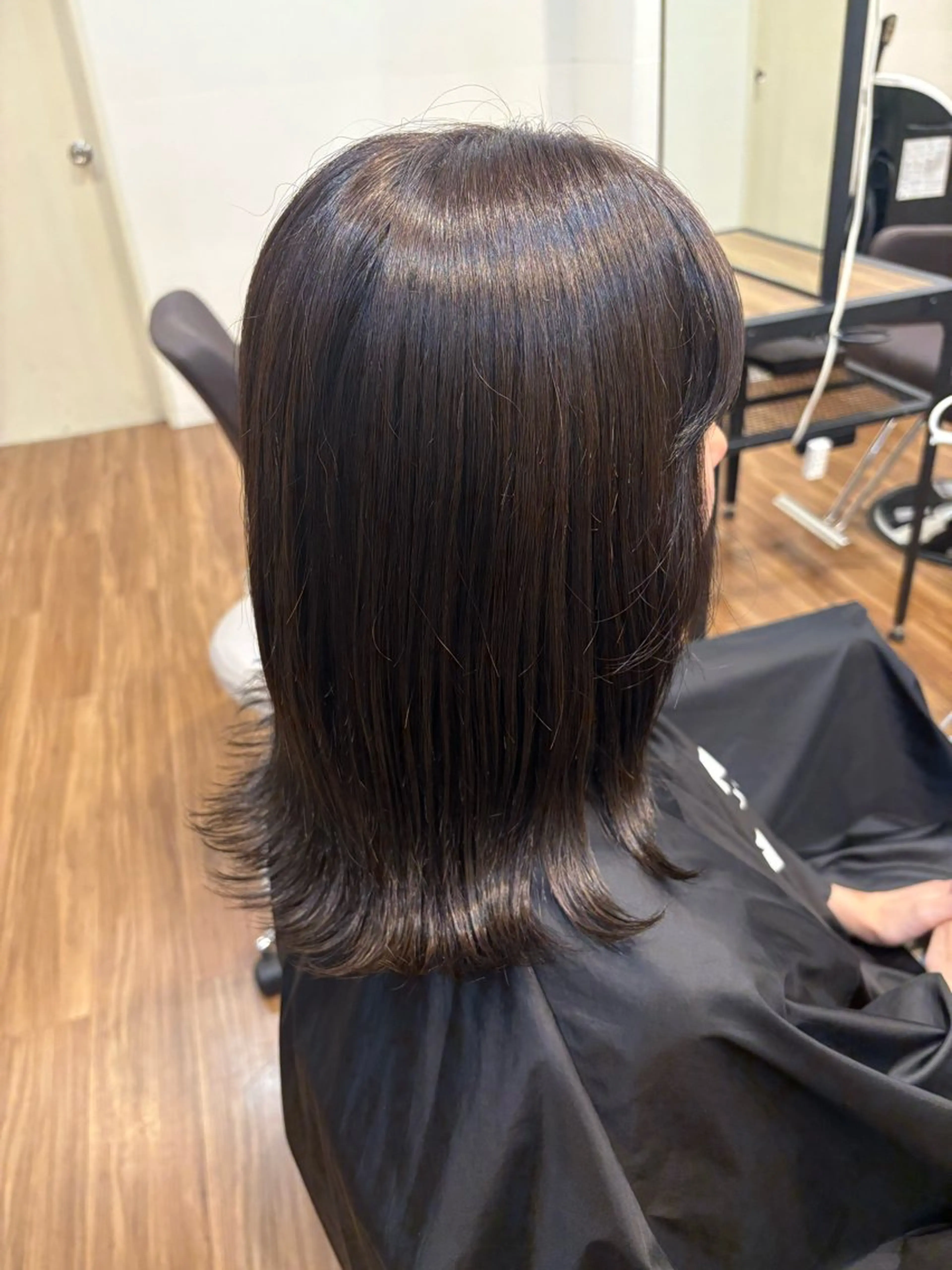 カラー NORA GINZA / U所属・三枝 千尋のヘアスタイル