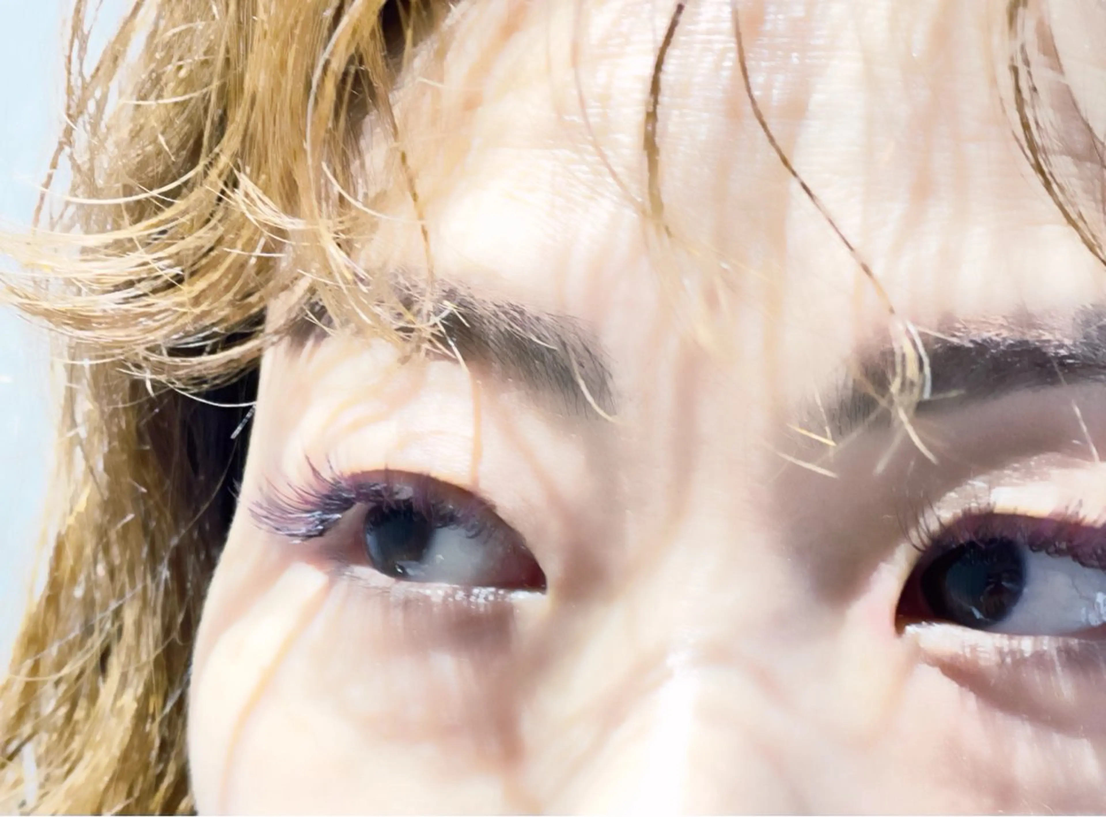 マツエク・マツパ バインドロック カラーマツエク BELLE U所属・BELLE  U KONDOの眉毛・アイブロウイメージ