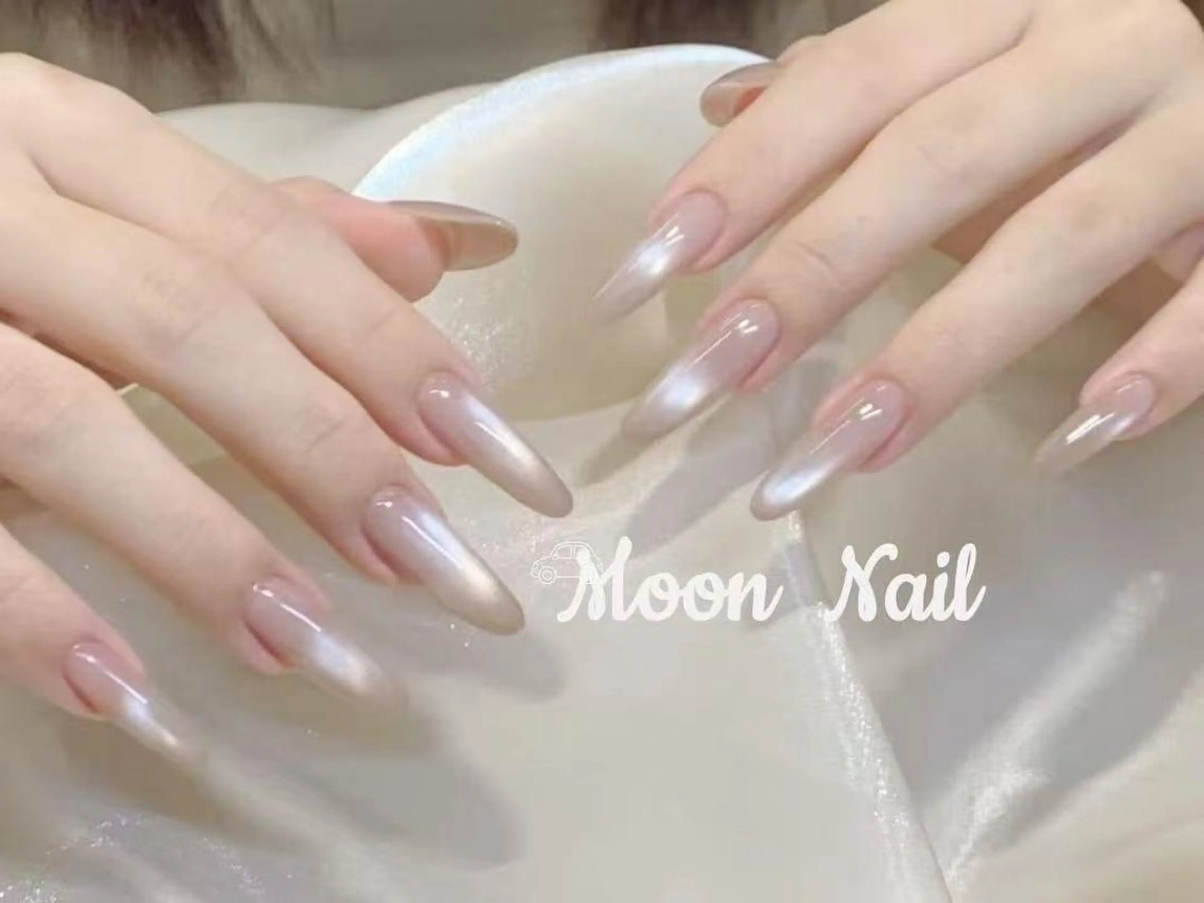 ネイル ハンドネイル MoonNail モモのネイルデザイン