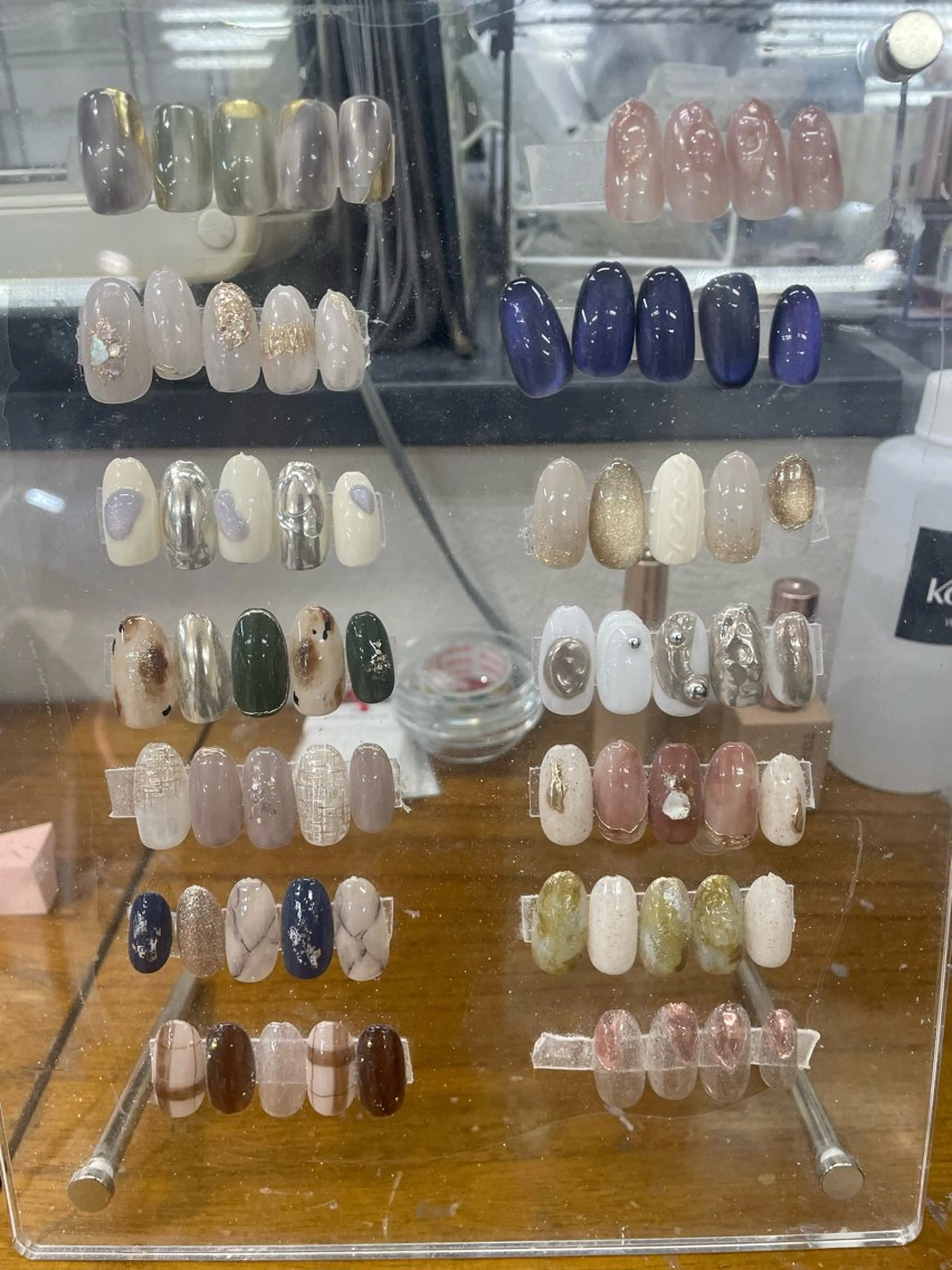 ネイル 二野宮 麻里のネイルデザイン