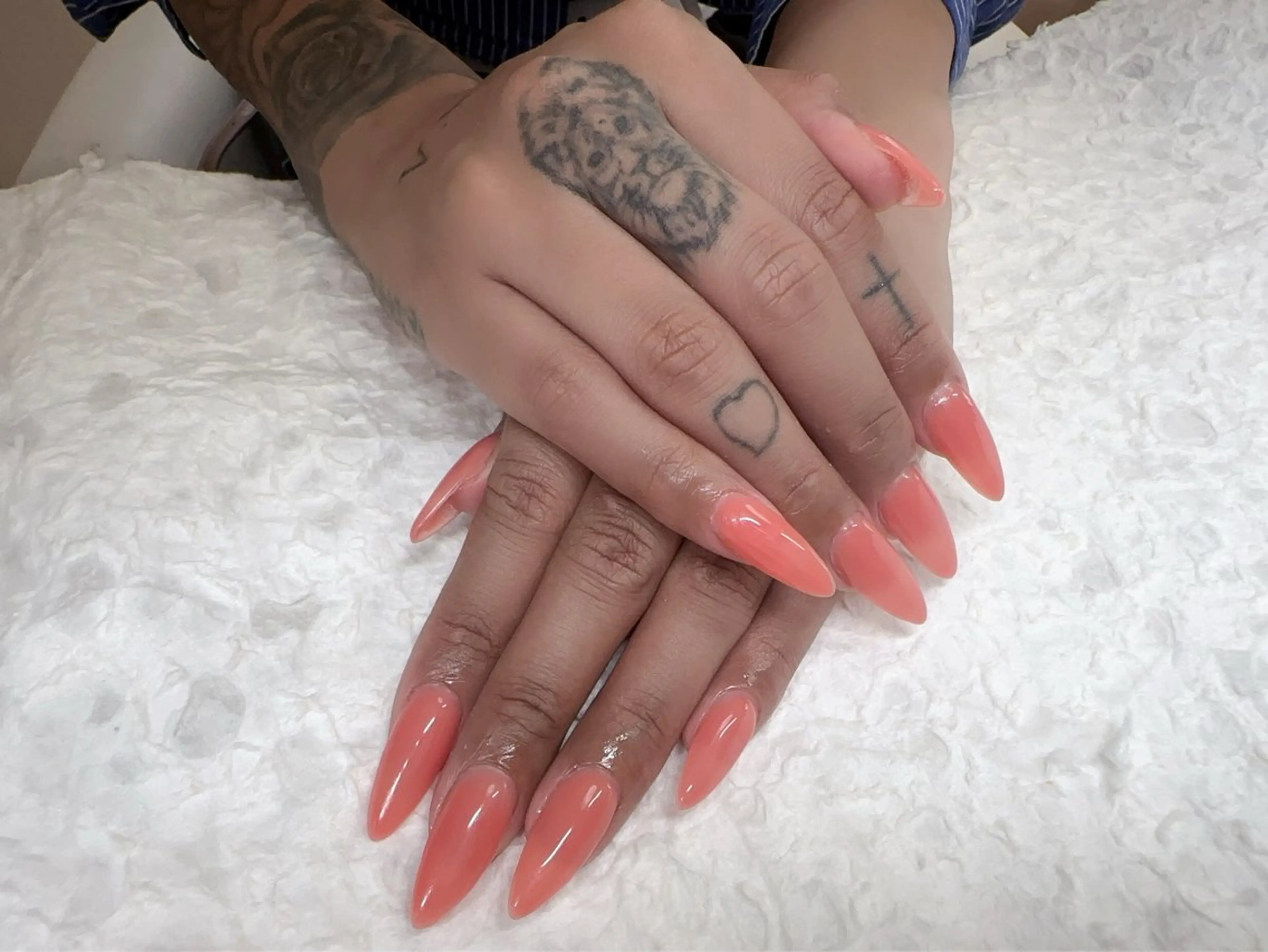 ネイル ハンドネイル ミ ハルのネイルデザイン