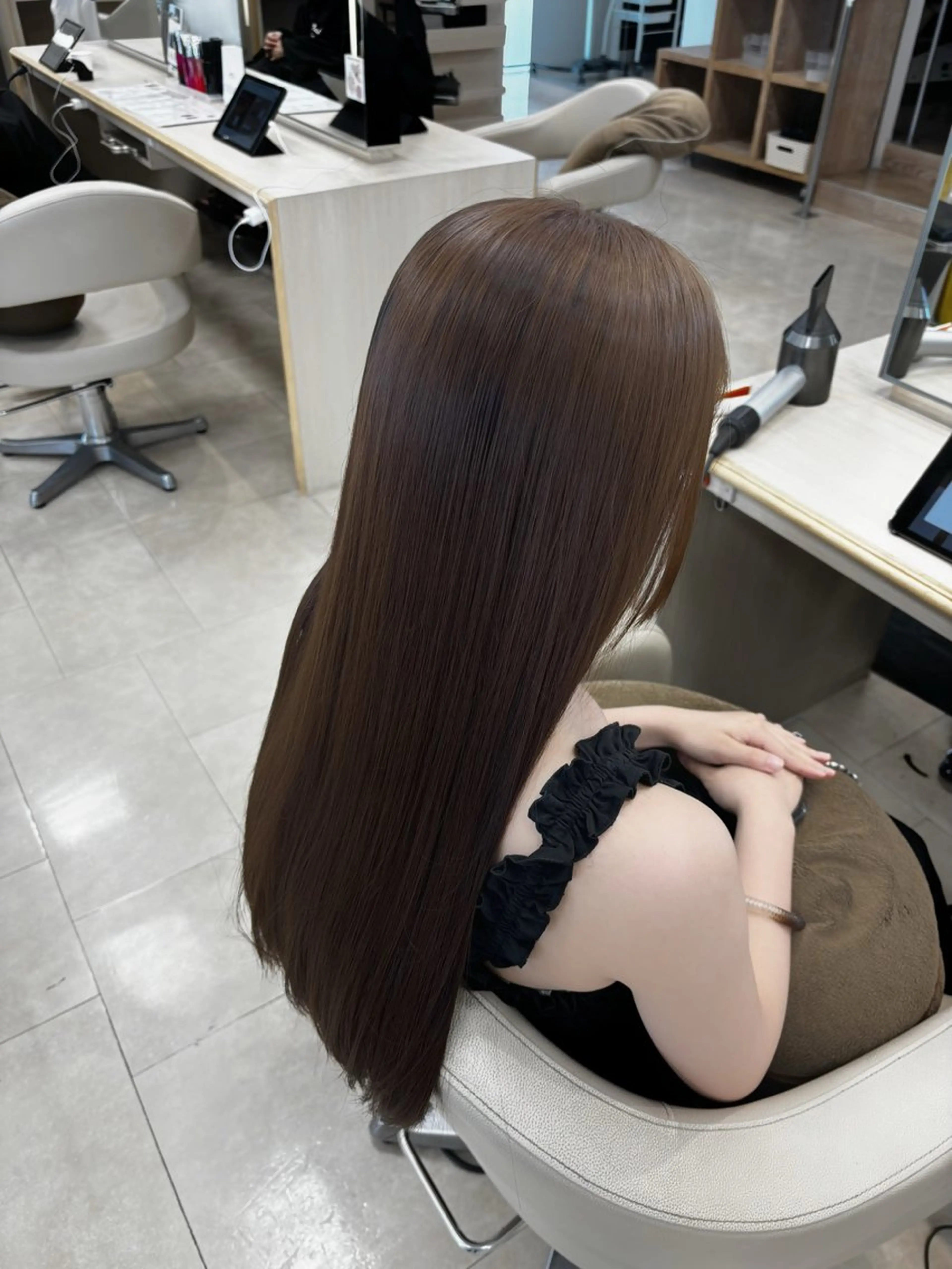 🎀うる艶髪を目指したい方必見🎀カットカラー最高級トリートメントの写真