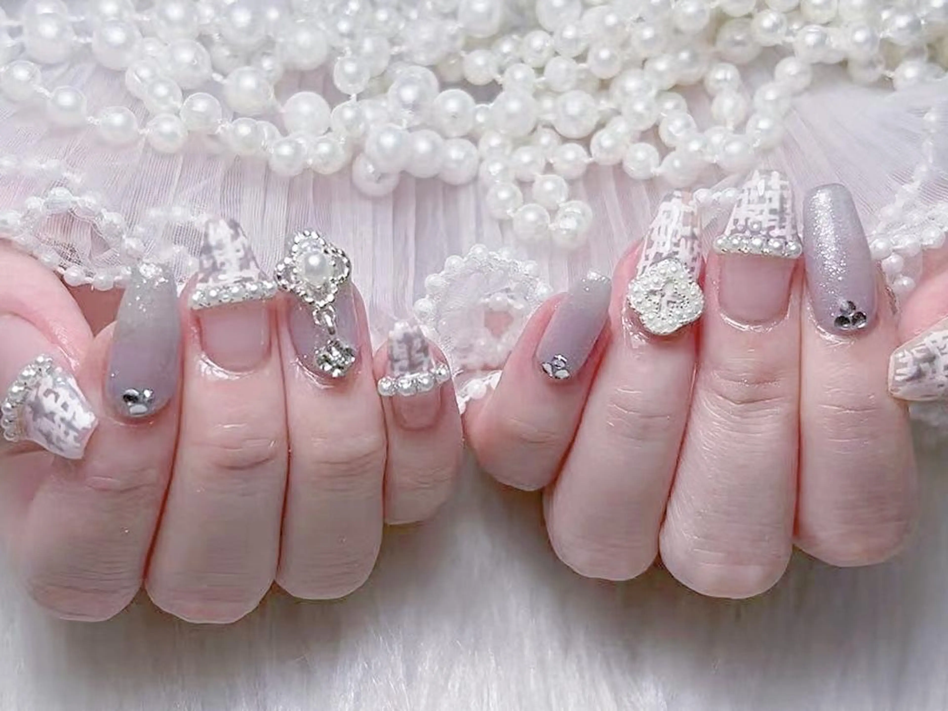 ネイル Mina🤍 愛莉🪽のネイルデザイン