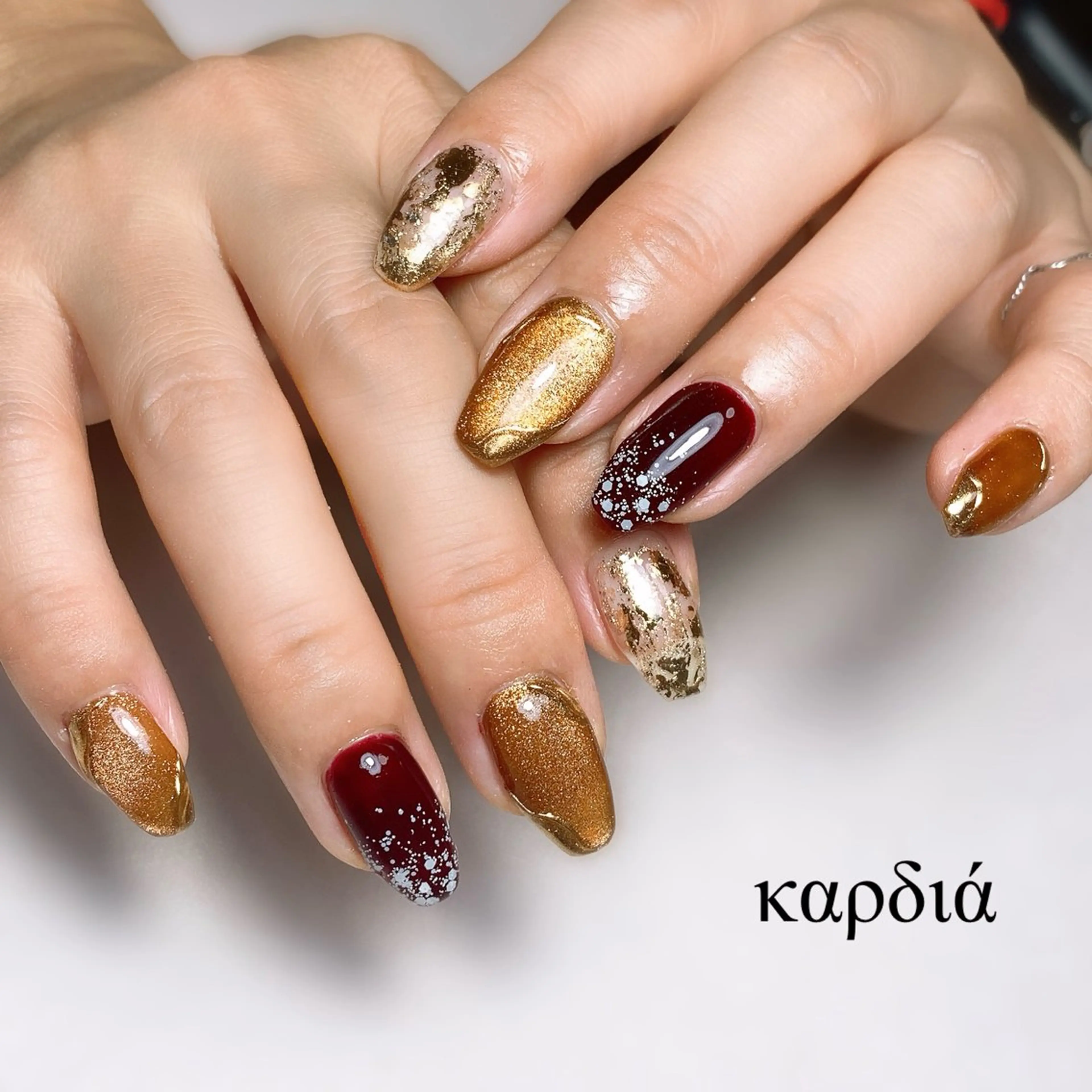 ネイル ハンドネイル καρδιά -ｶﾙﾃﾞｨｱ-のネイルデザイン