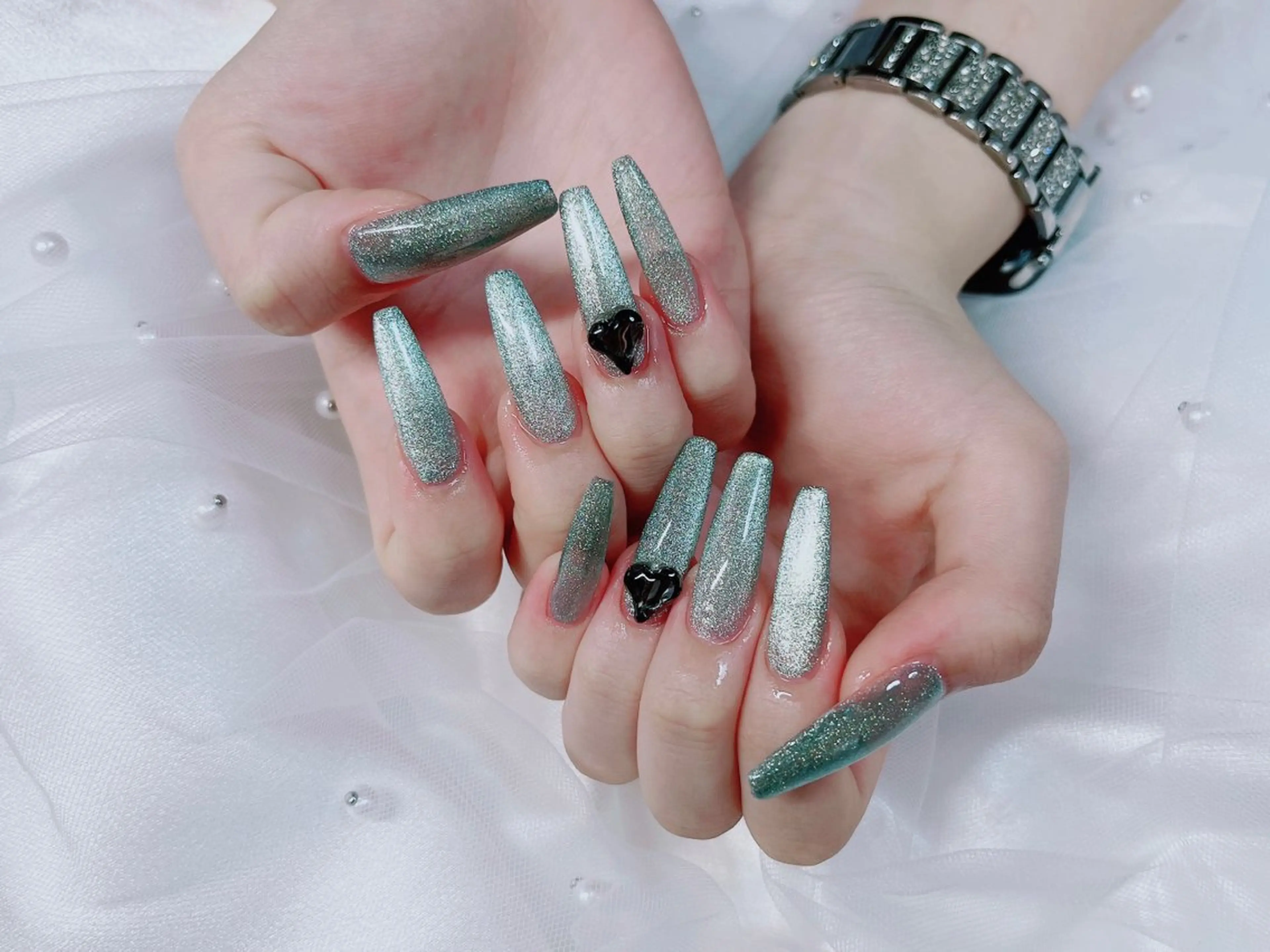 ネイル ハンドネイル Cutil Nailsalon所属・Cutil. Nail🌈のネイルデザイン