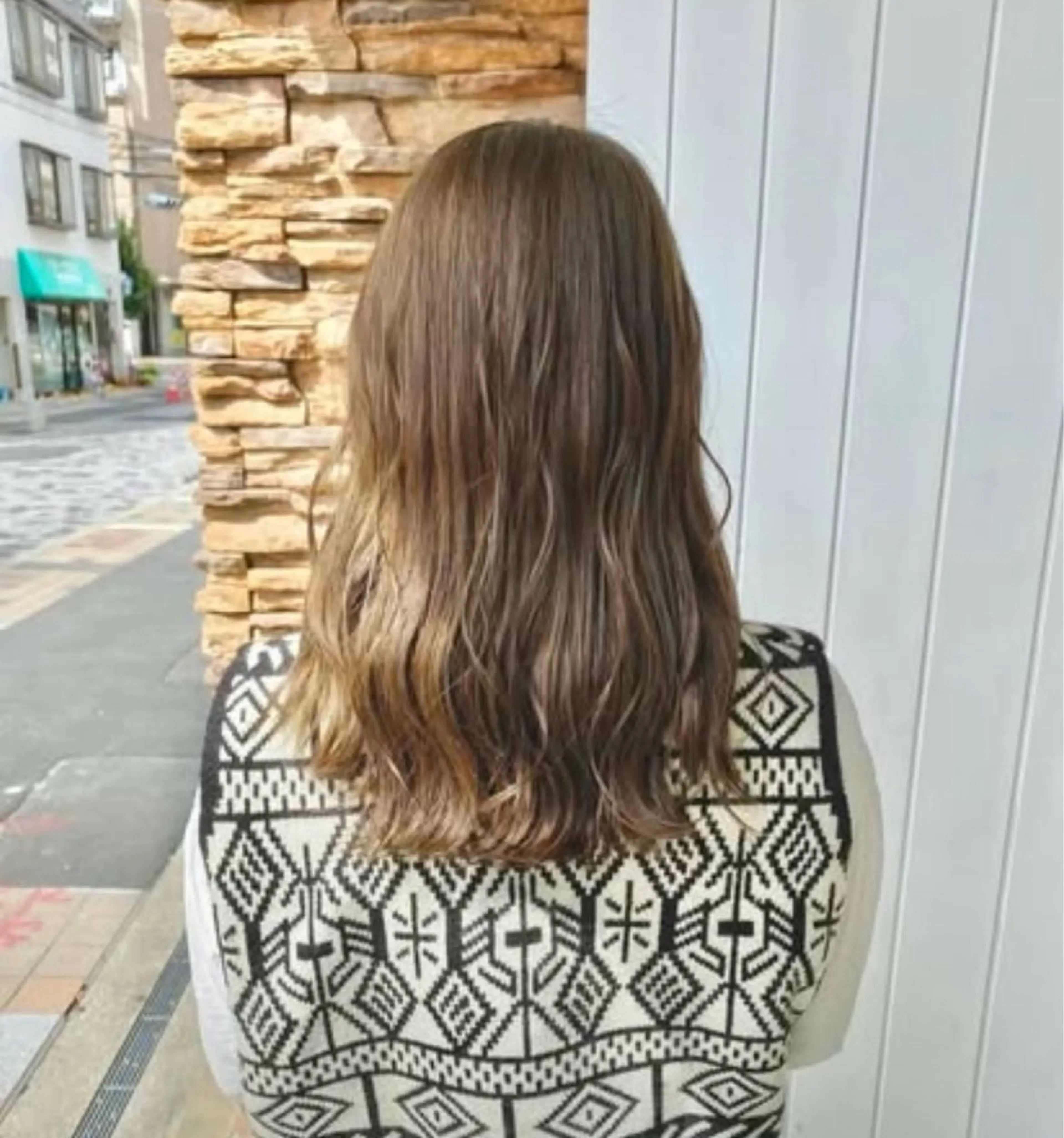 セミロング 美髪✨艶髪✨髪質改善 カラー特化❣辻本悠心のヘアスタイル