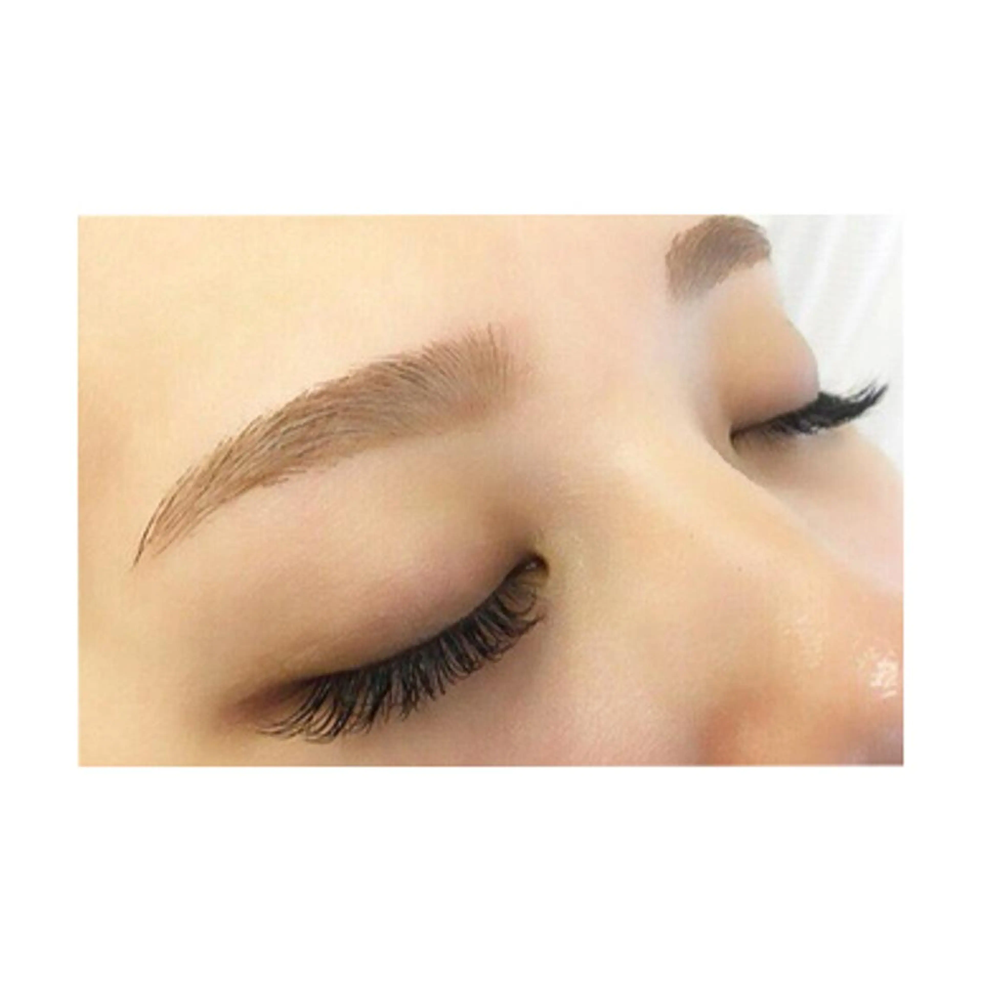 オフ無料☆上まつげエクステ　110本迄の写真