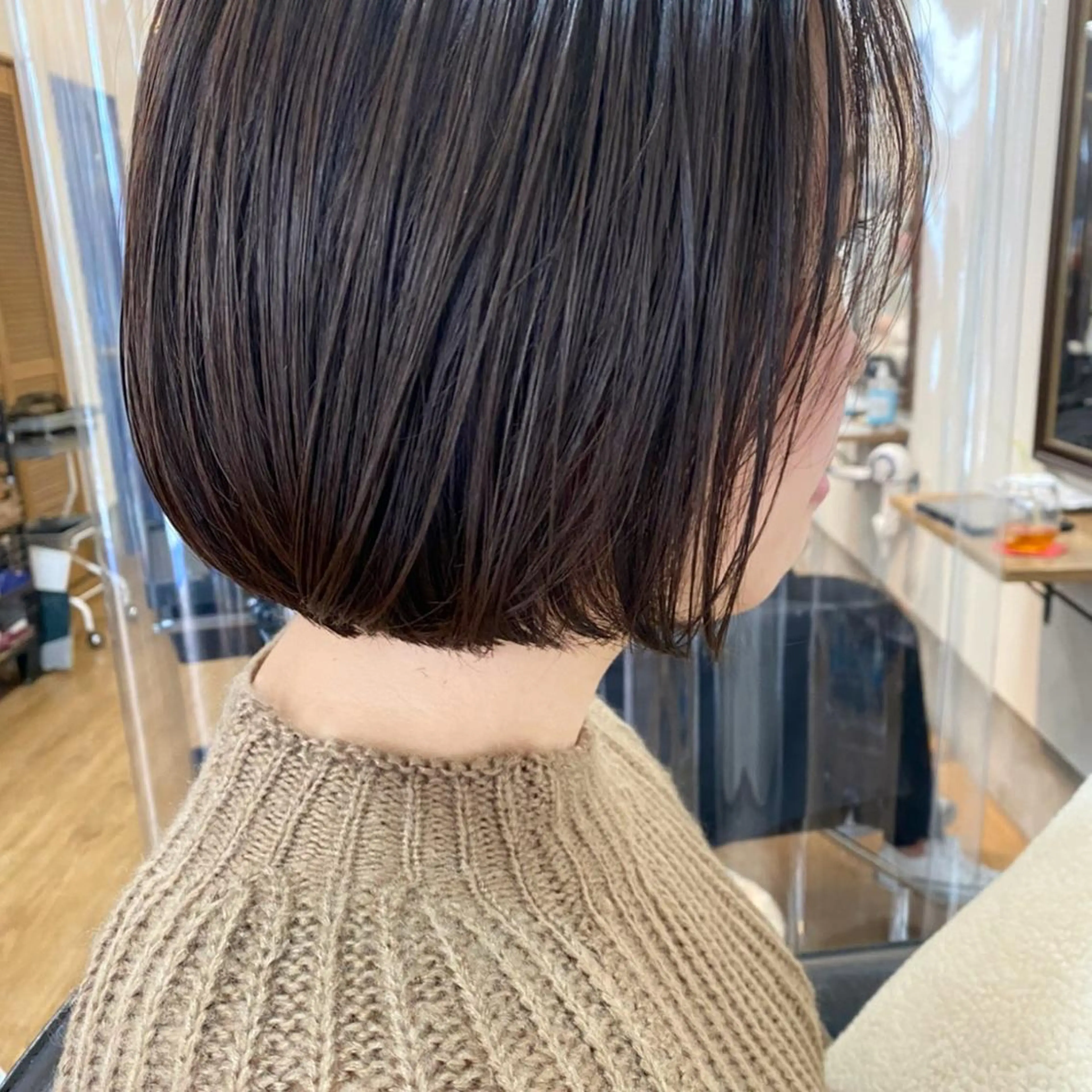 カラー イシイ ハルナ 🤍のヘアスタイル