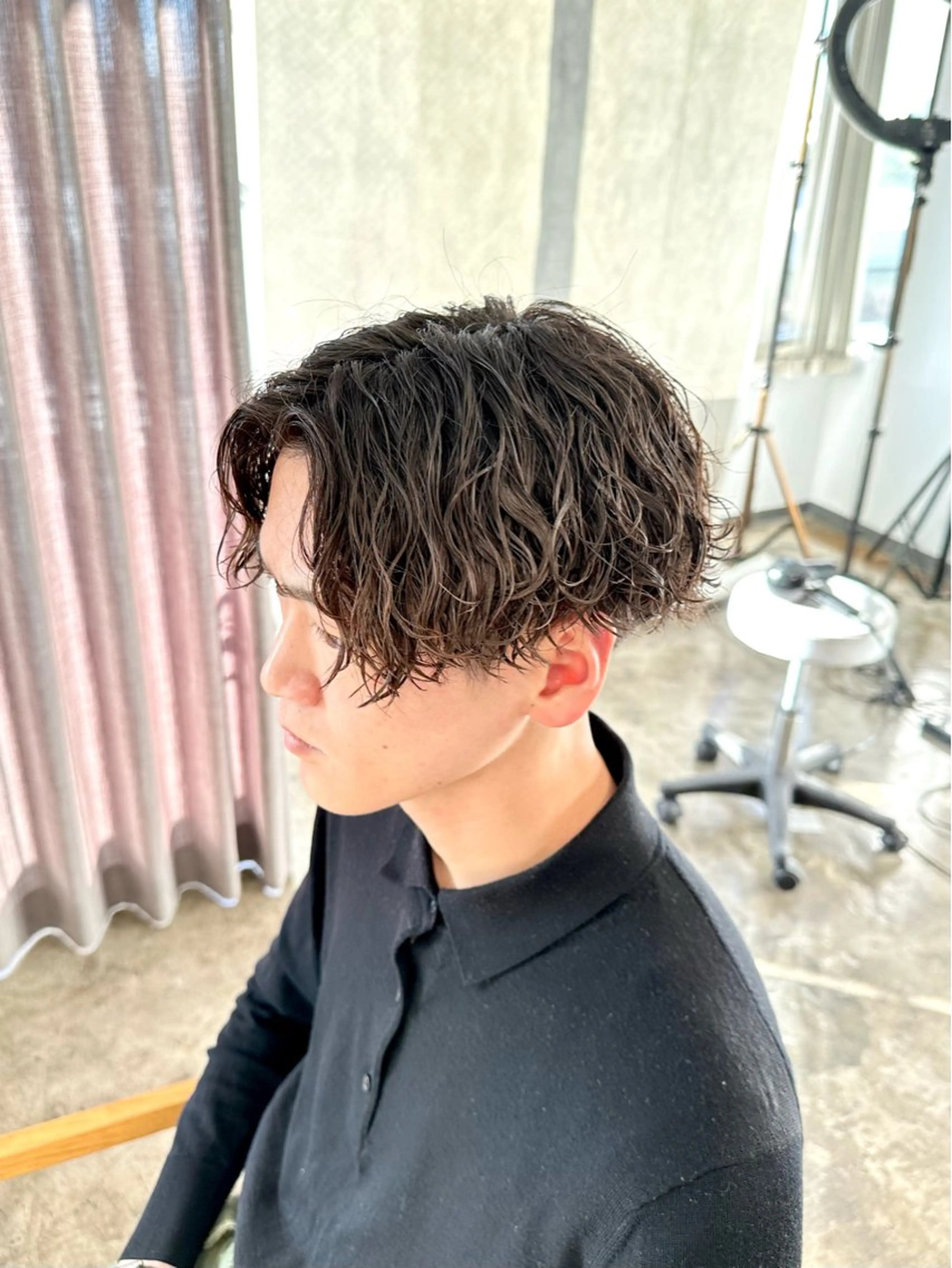 パーマ メンズ メンズパーマ メンズツイストパーマ 波巻きパーマ スパイラルパーマ ツイストパーマ カット パーマ トリートメント 骨格補正施術/メンズ 専門美容師/YUYAのヘアスタイル