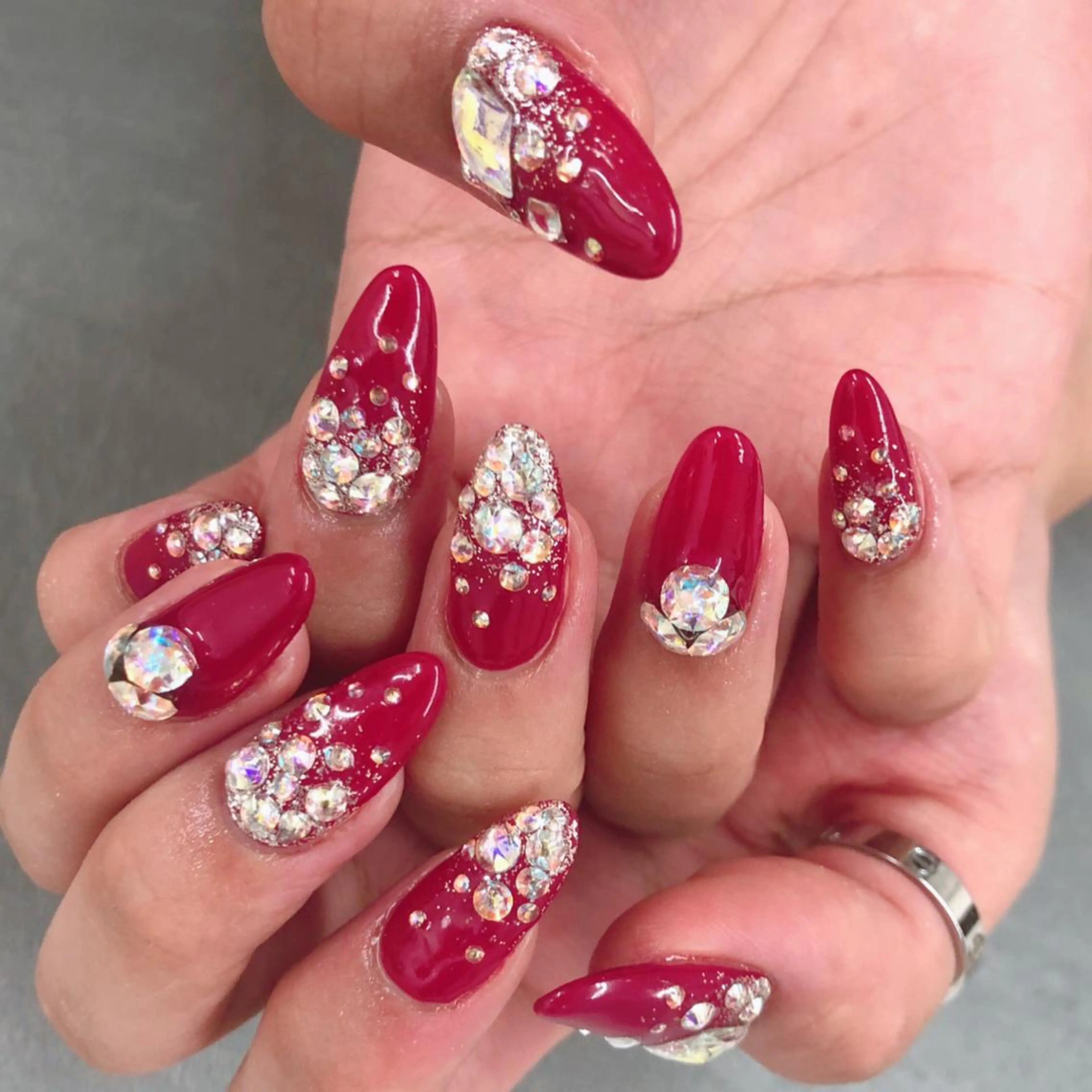 ネイル キラキラネイル スカルプネイル ハンドネイル MAYME所属・MAYME TAMAKIのネイルデザイン