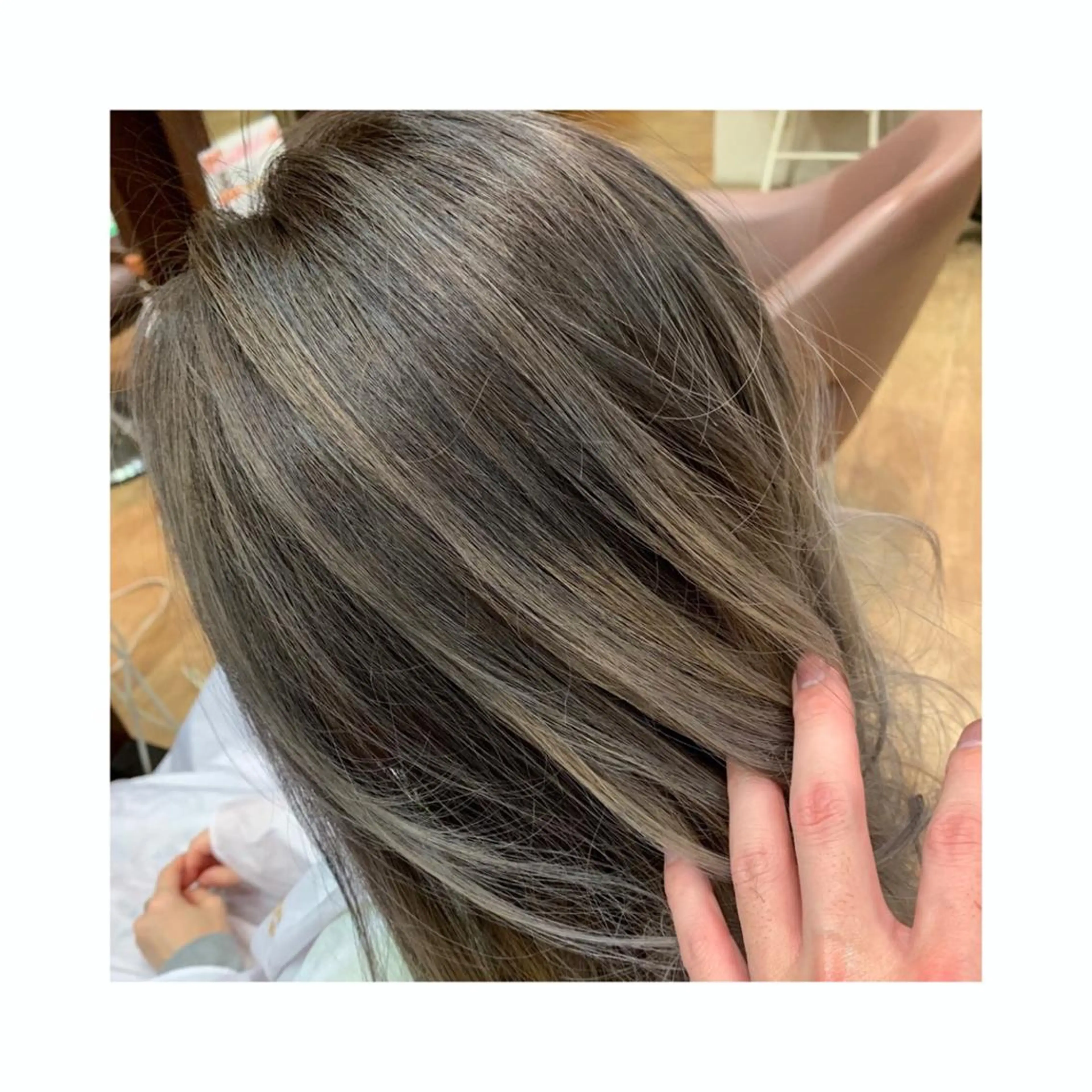 カラー 山本 貴弘のヘアスタイル