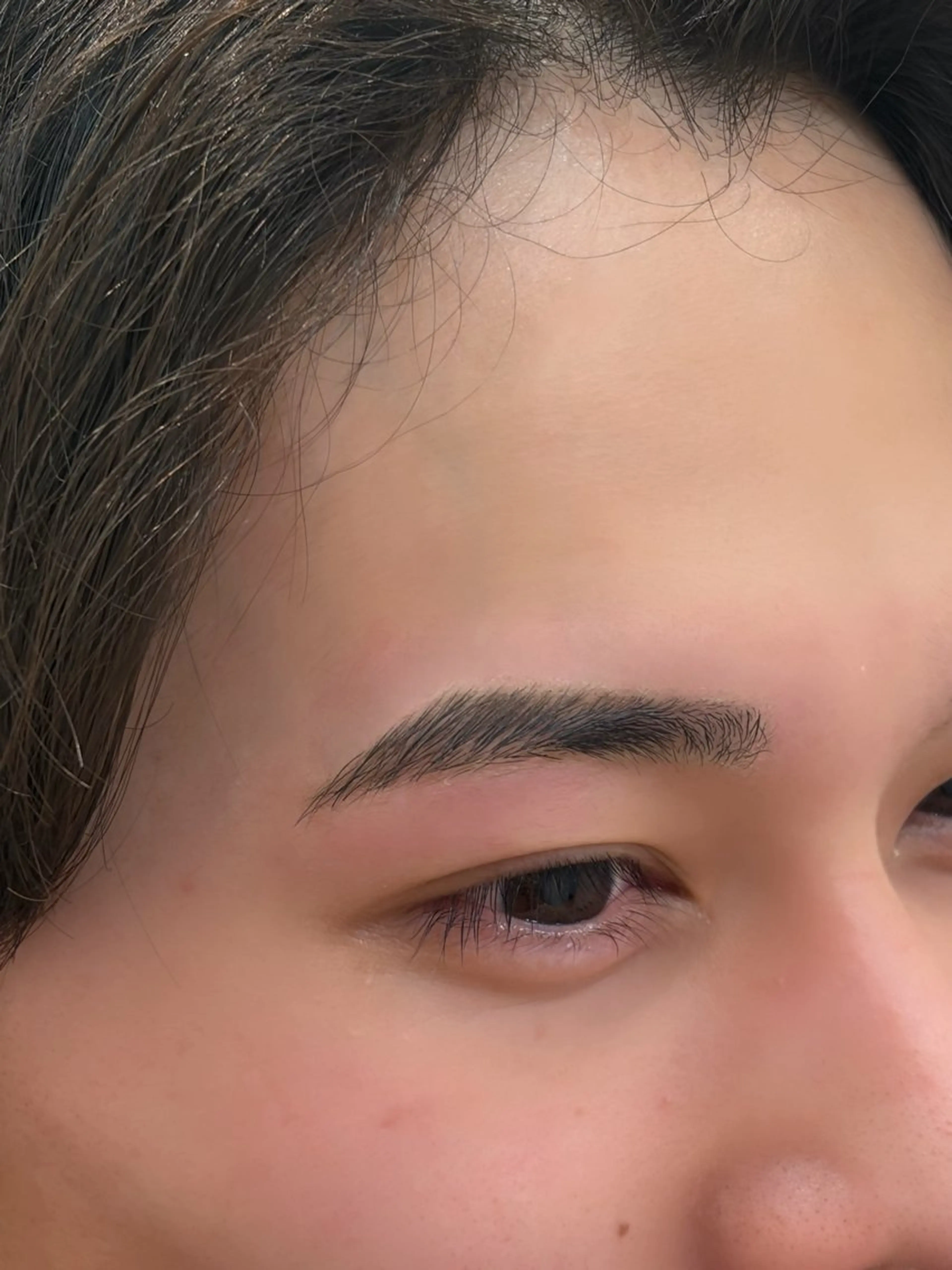 ⚠️6名限定‼️【メンズアイブロウワックス⭐️眉毛カット】の写真