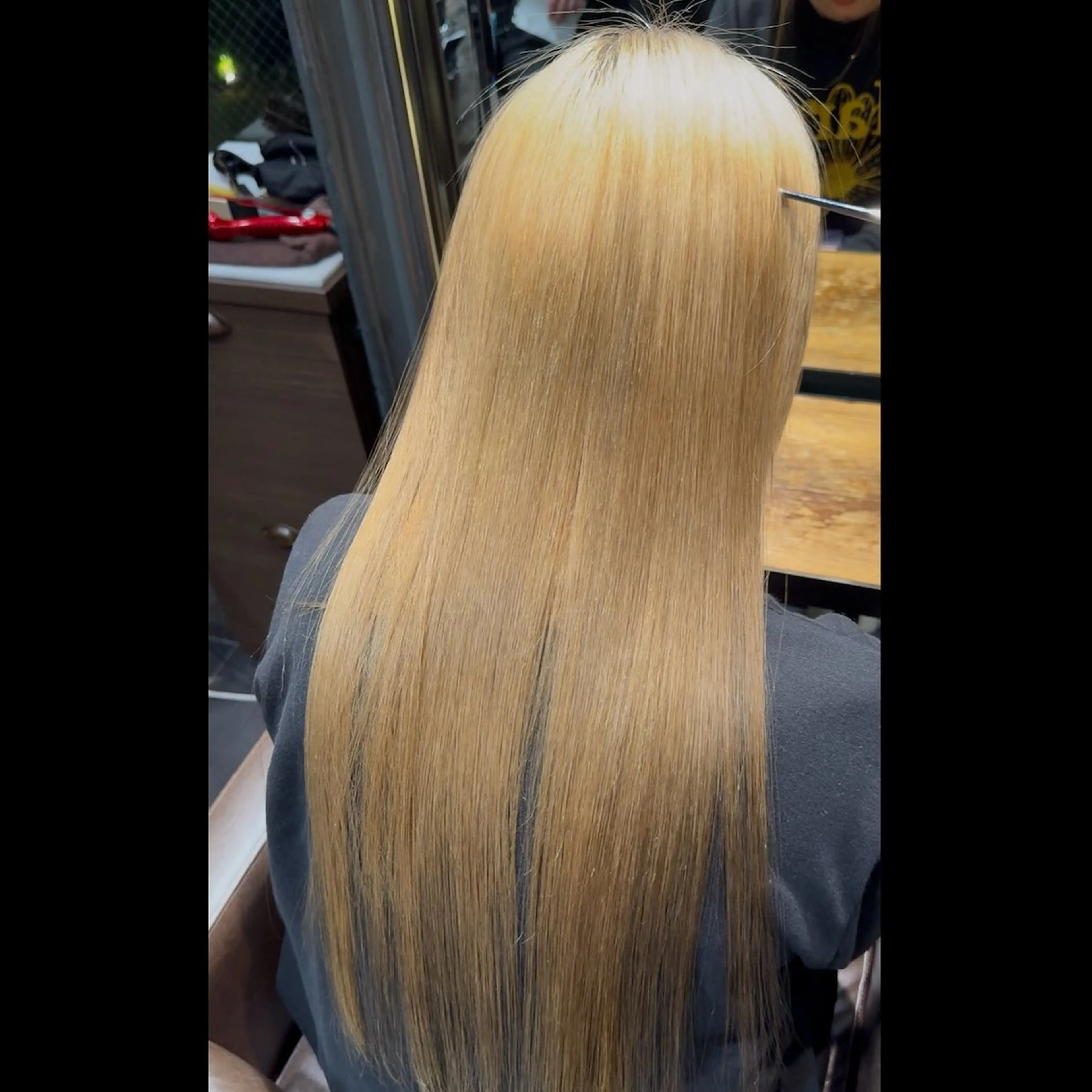 ロング カラー MINX/ボブ/ レイヤー/田中元翔のヘアスタイル