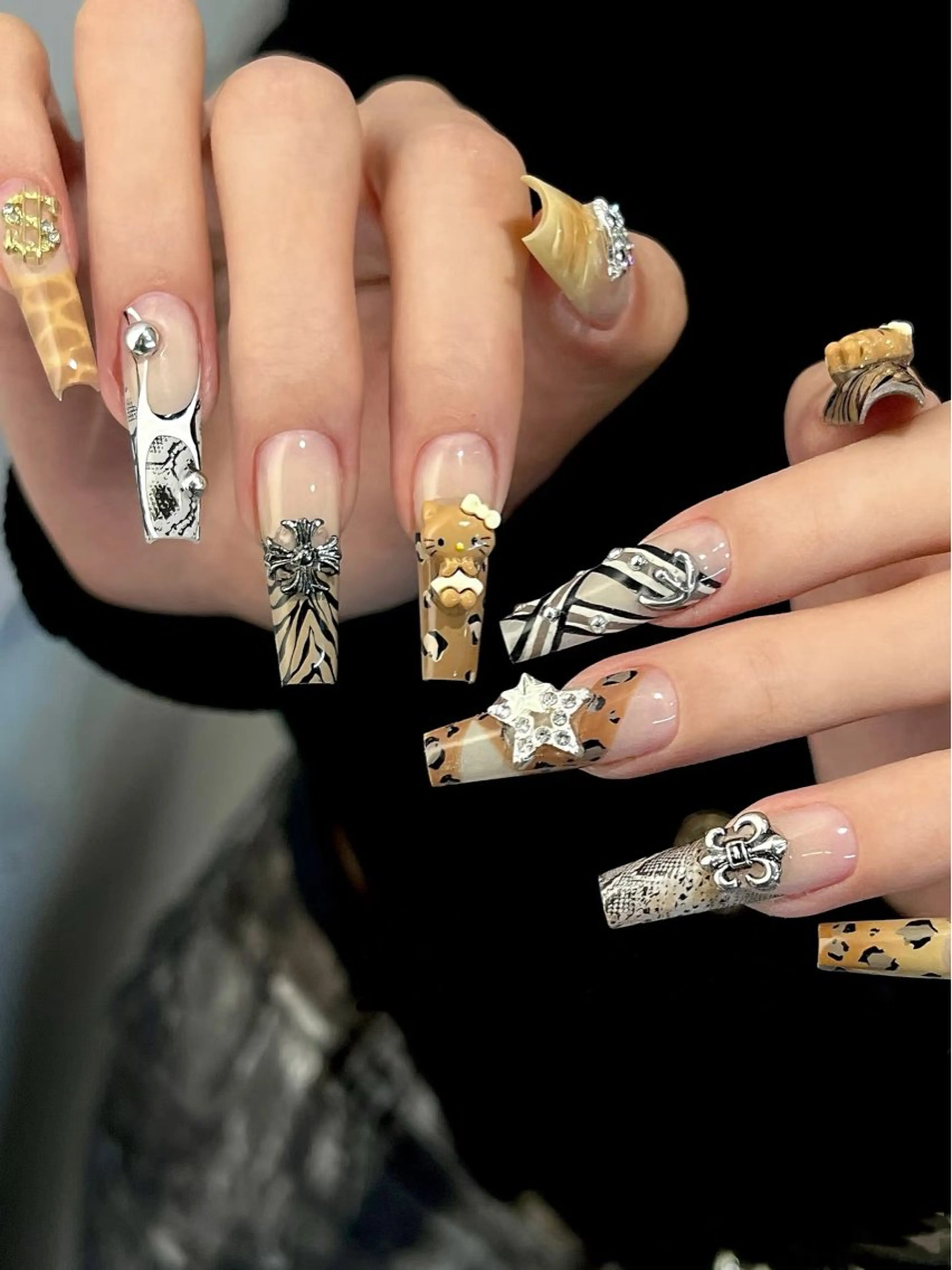 ネイル Elia Nail Salon池袋西口店所属・Eila Nail Salonのネイルデザイン