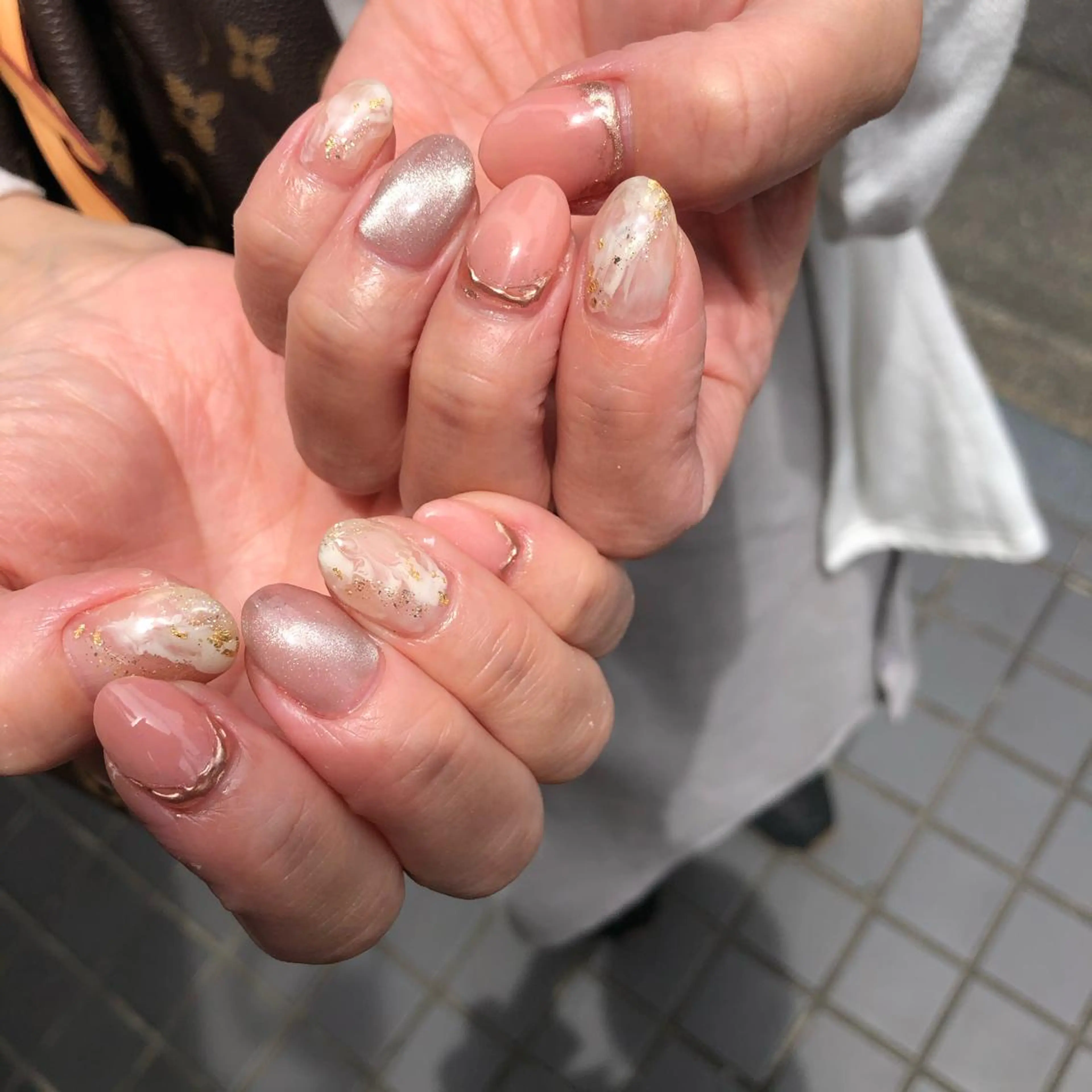 ネイル ハンドネイル 河野 弥月のネイルデザイン