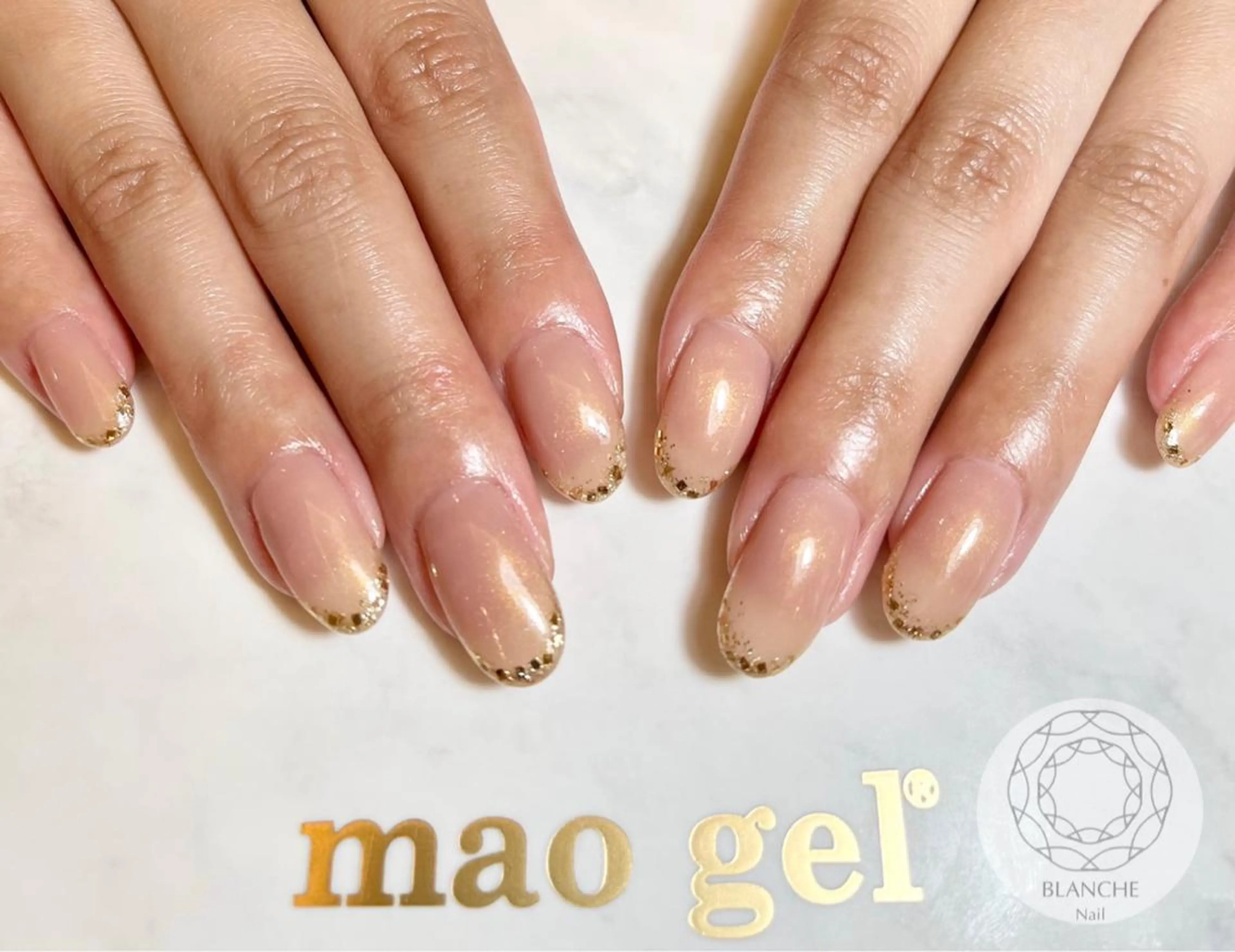 ネイル フレンチネイル ジェルネイル ラメ(グリッター) オフィスネイル パラジェル BLANCHE Nailのネイルデザイン