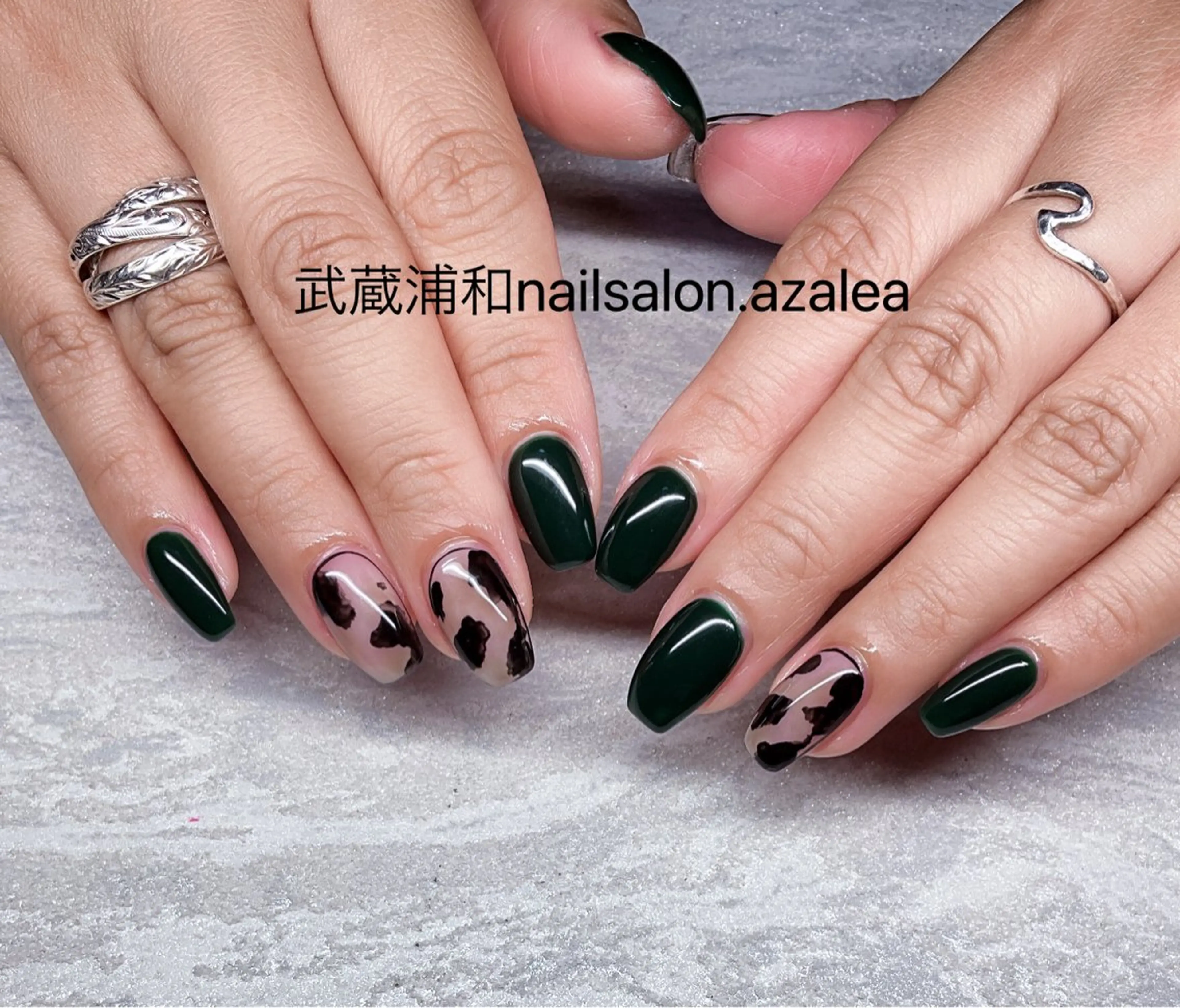 ネイル ハンドネイル R inのネイルデザイン