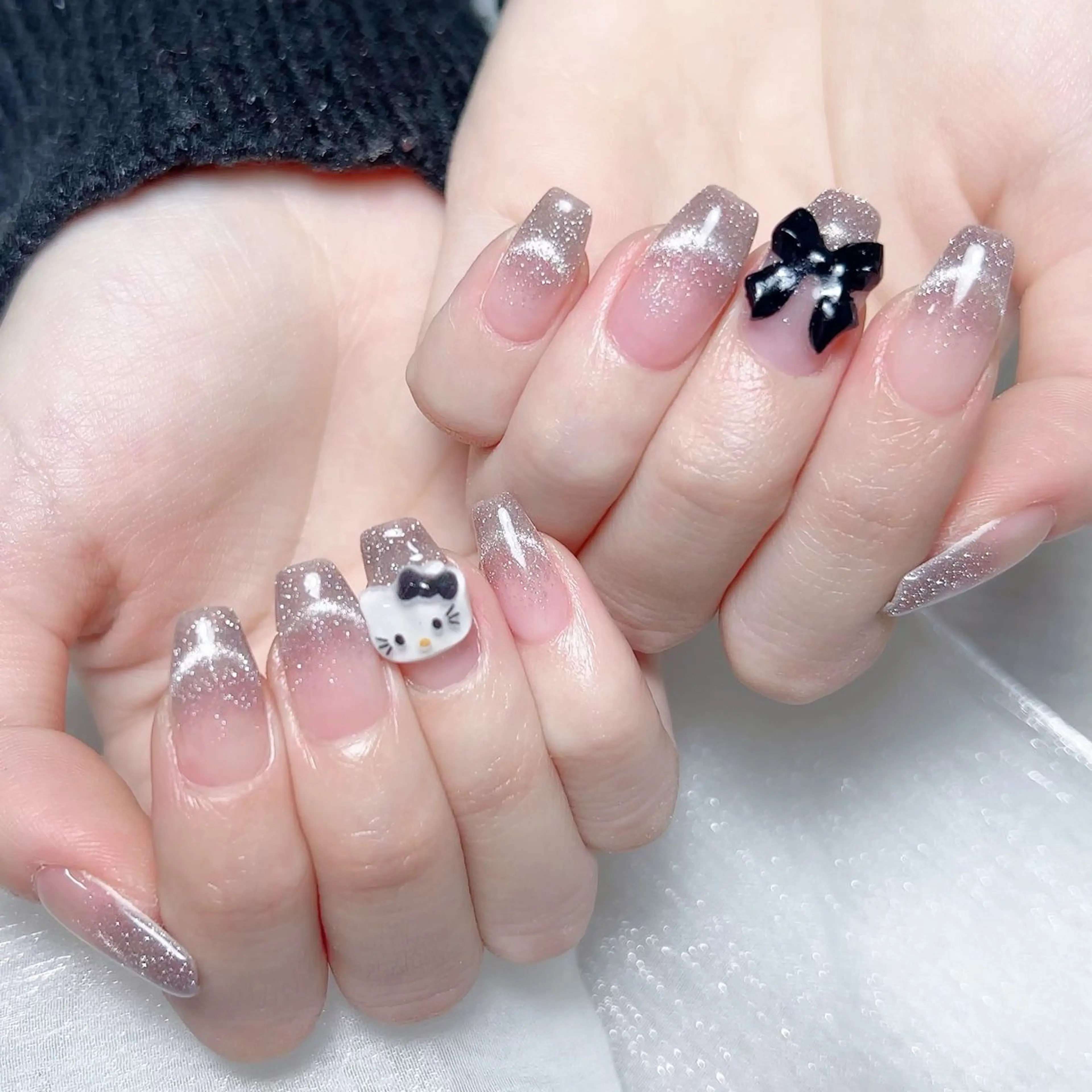 メンズ ネイル メンズ韓国風 アートネイル オーロラネイル ガーリー キラキラネイル ハンドネイル Nail salon 木にいるのネイルデザイン