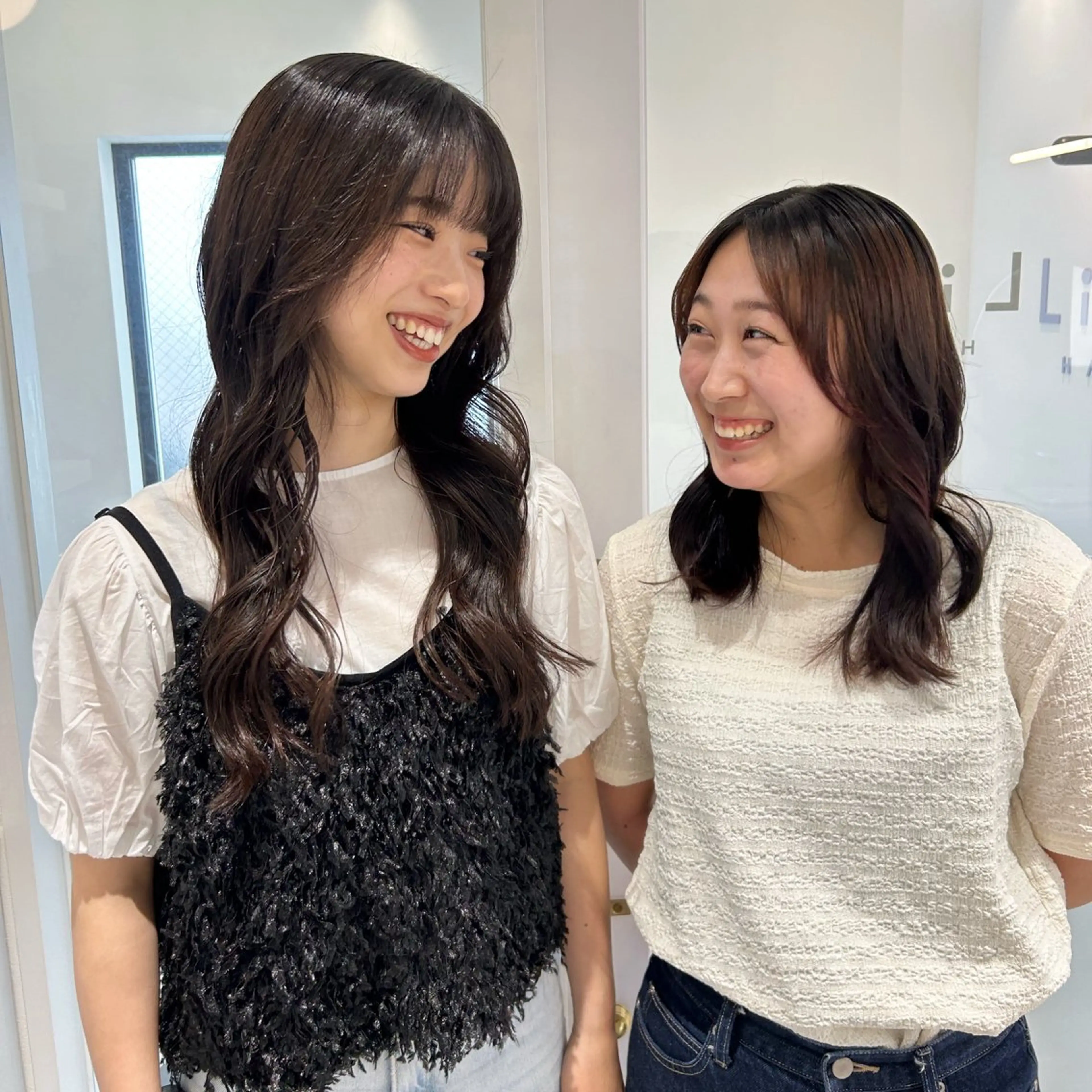 ロング チアキ ジュリのヘアスタイル