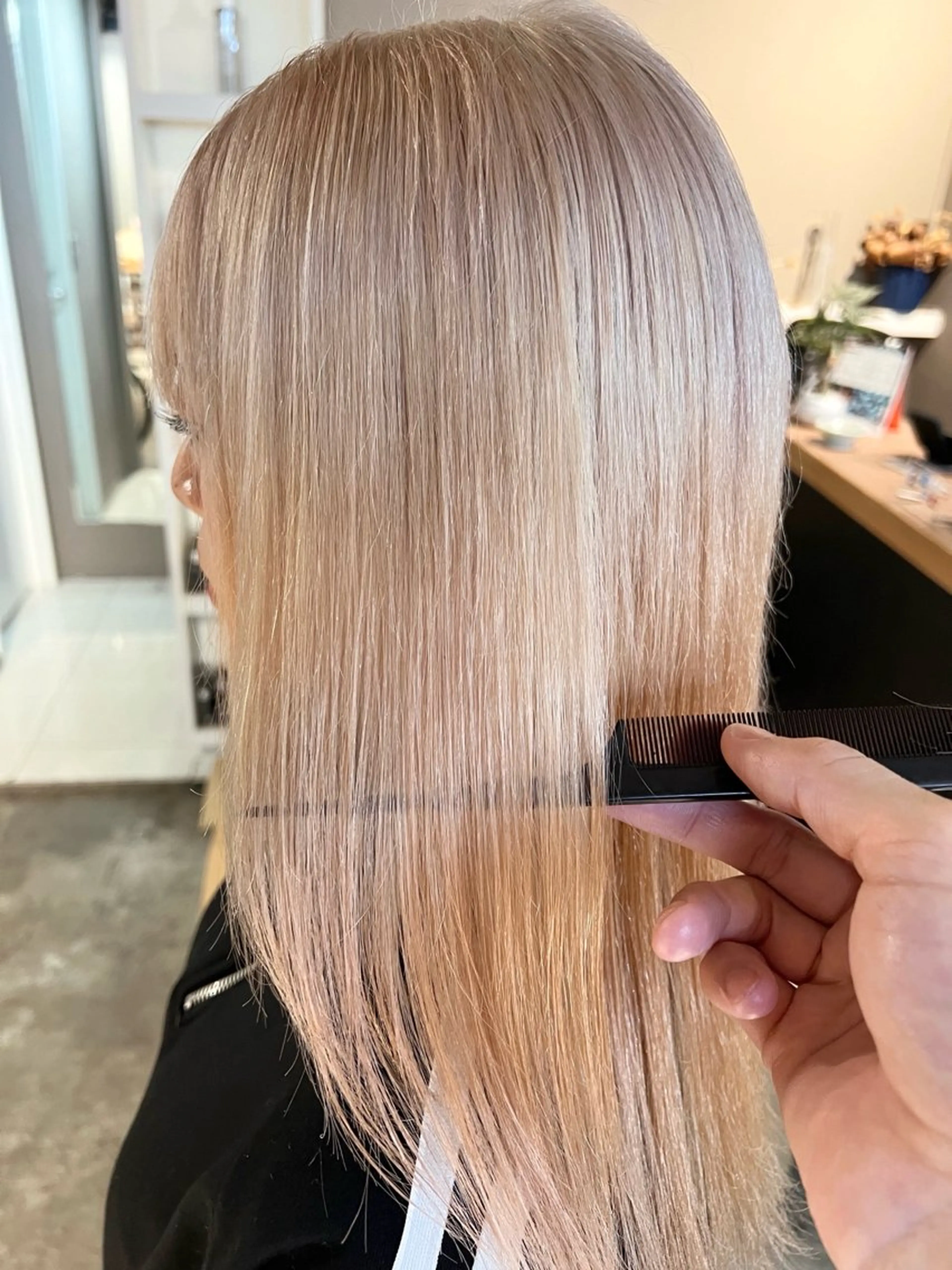 ロング カラー ブリーチ daiki 原宿のヘアスタイル