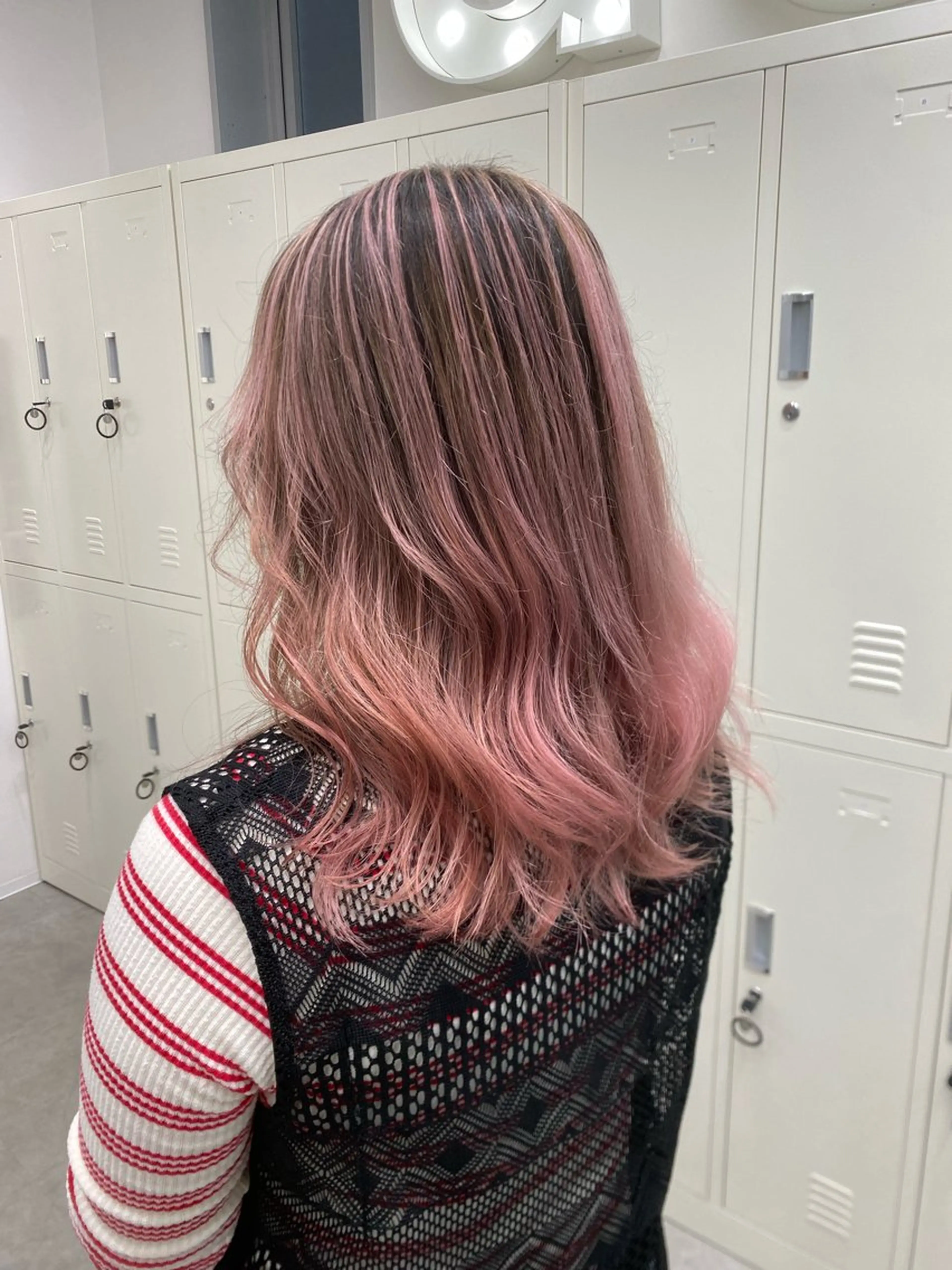 セミロング カット ヘアカラー ウルフ🐺/ボブ ハイトーン🌈/増田のヘアスタイル